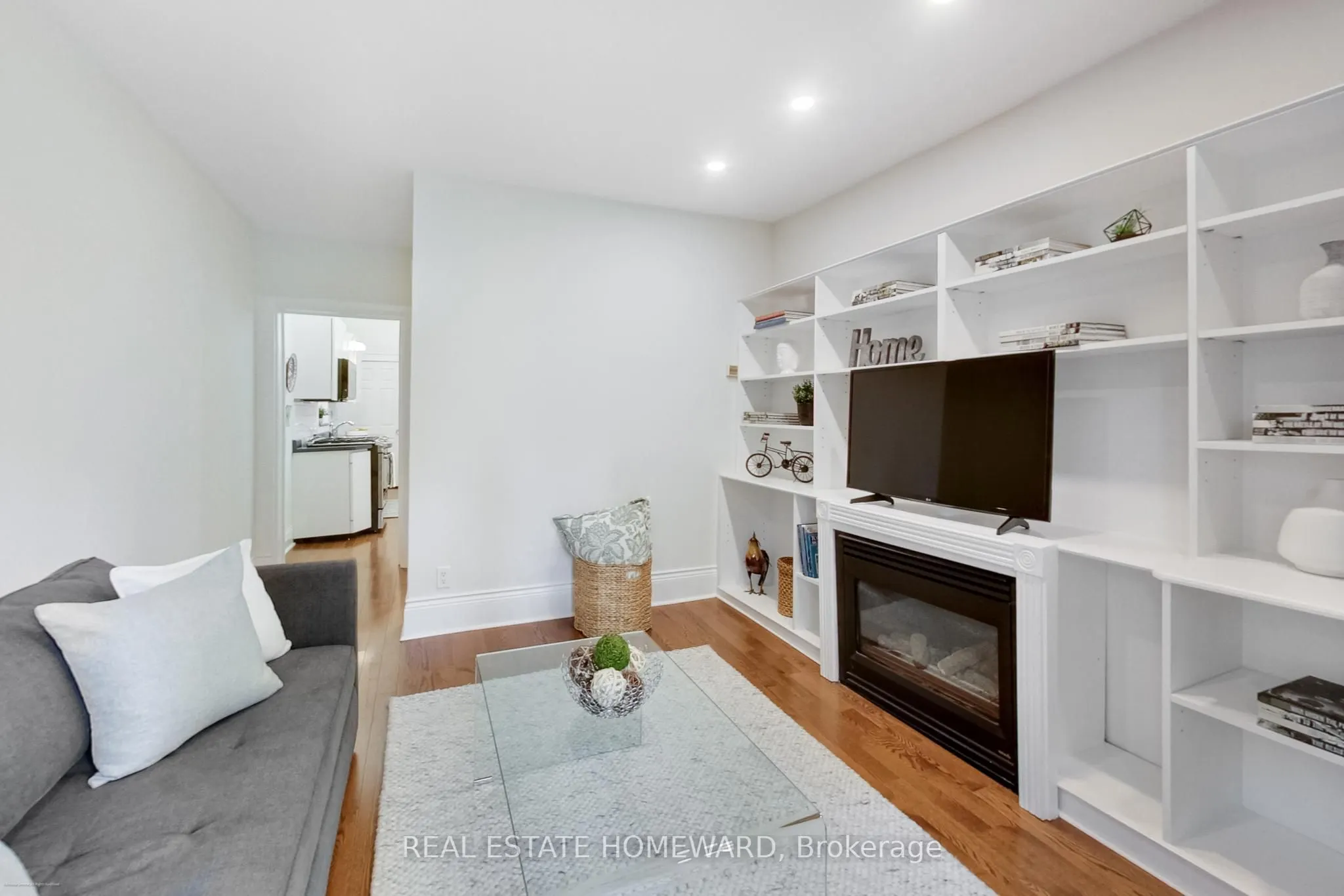 66 Badgerow Avenue