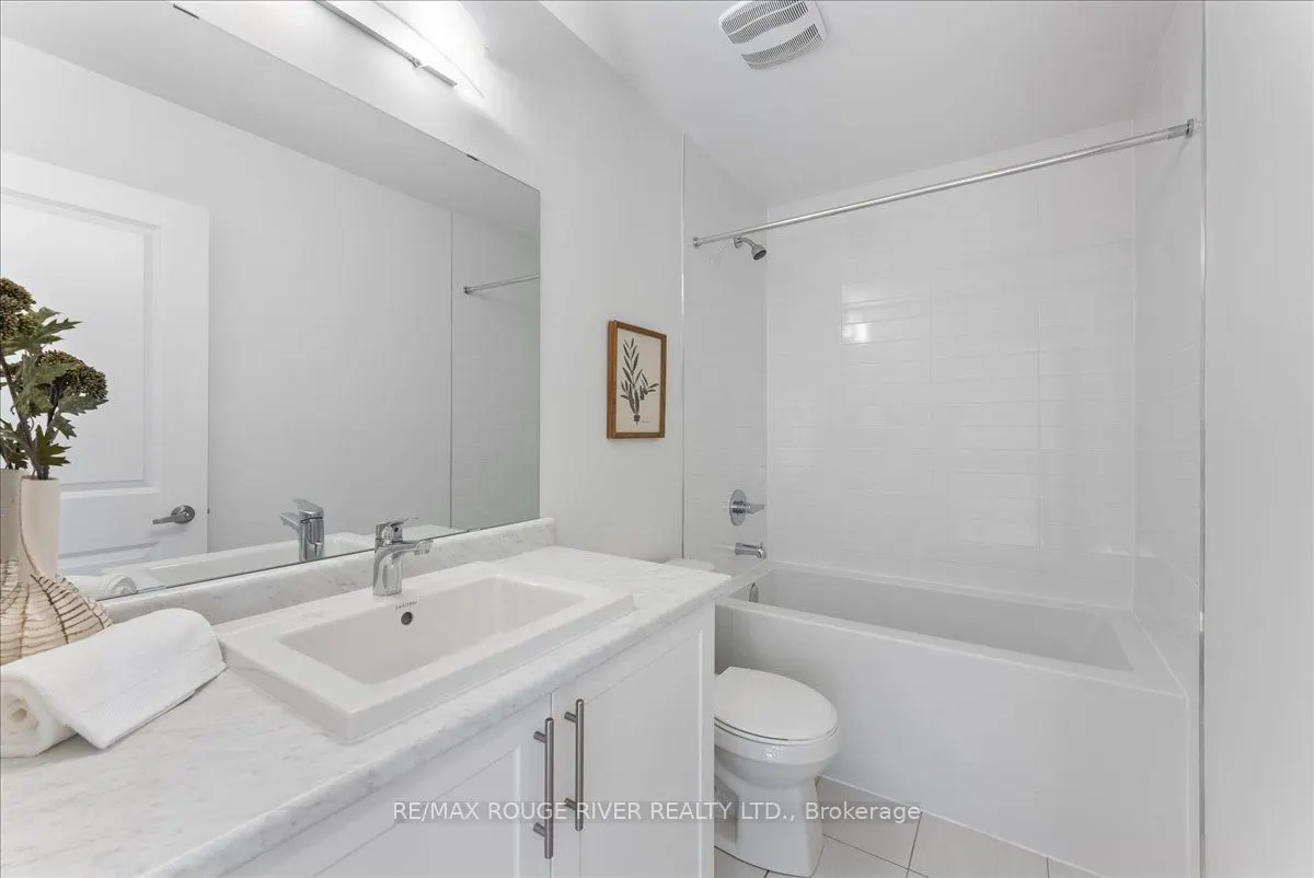 42 Elkington Crescent