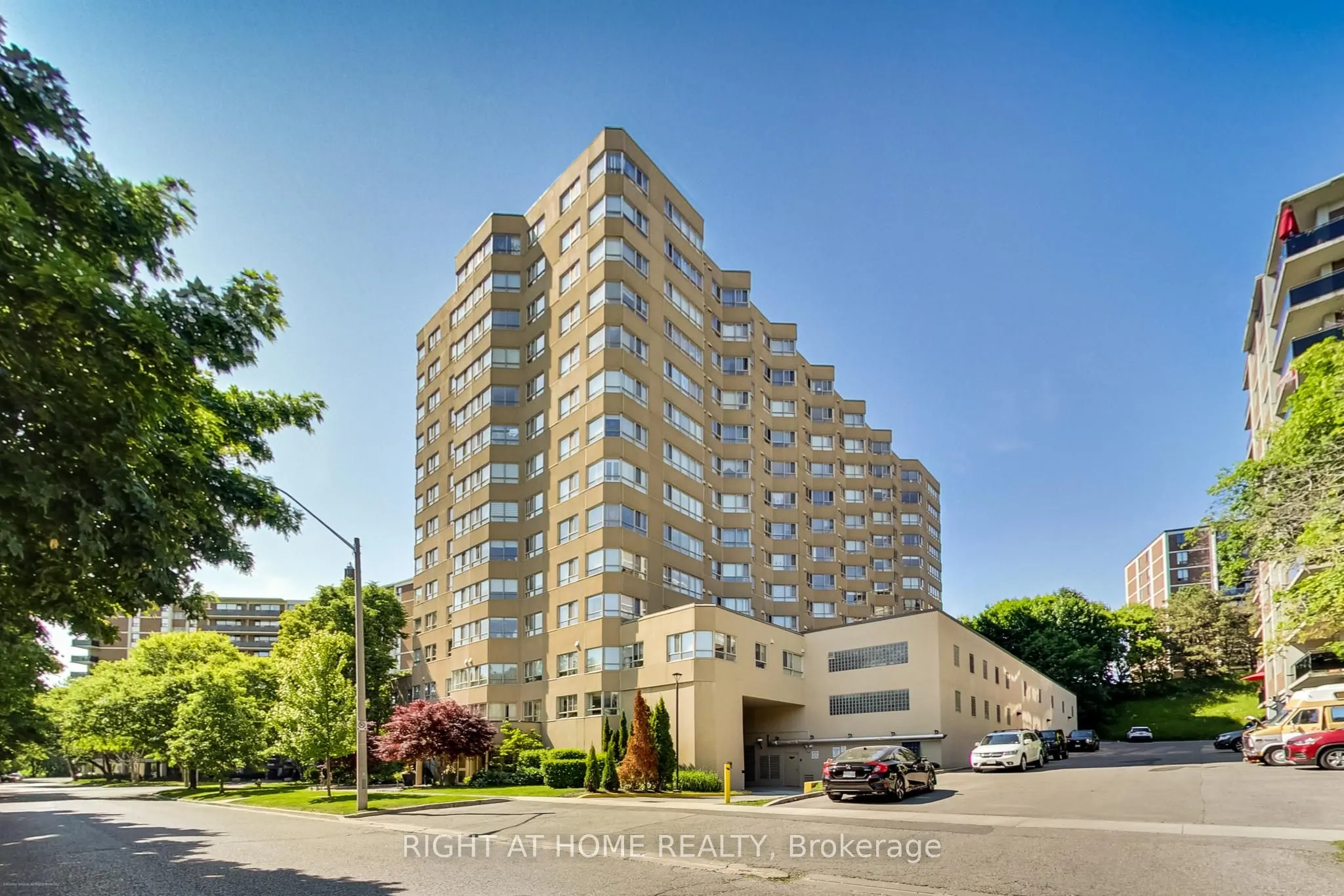 4 Park Vista, #1109