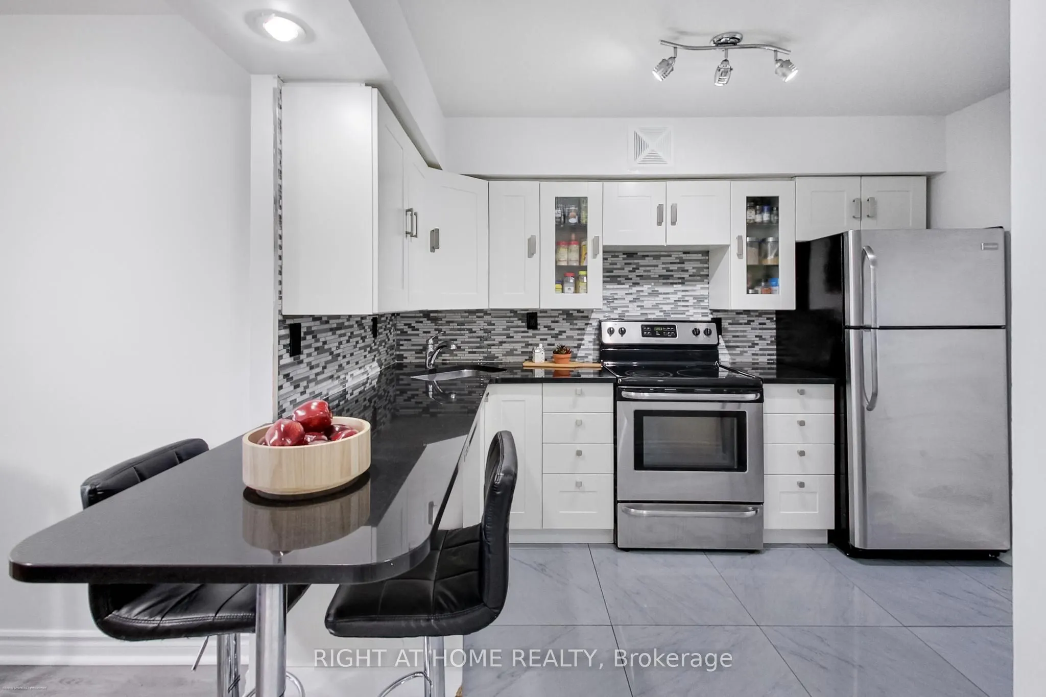 4 Park Vista, #1109