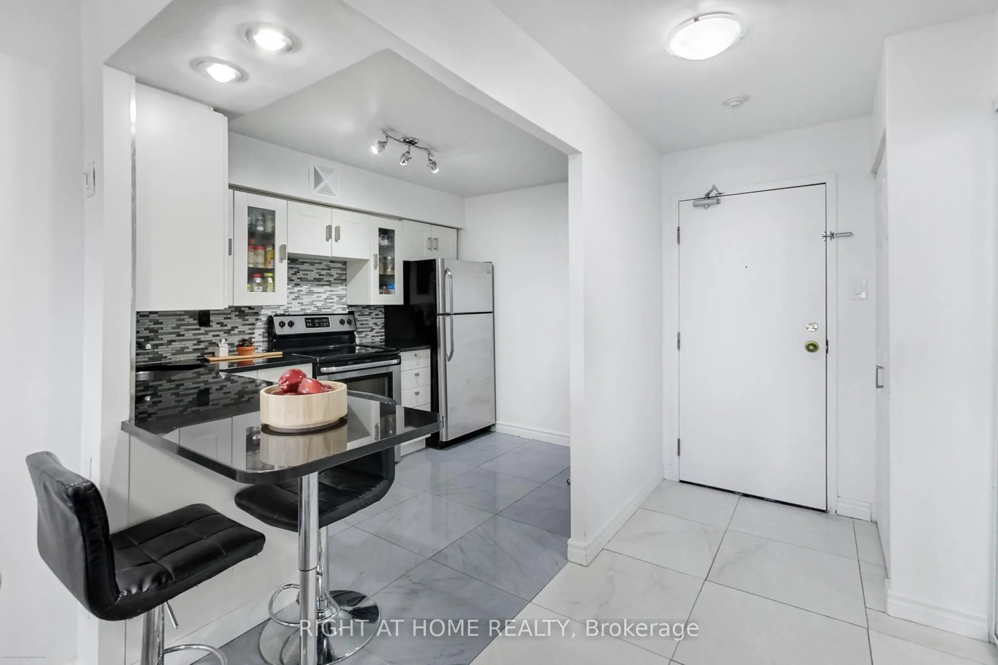 4 Park Vista, #1109