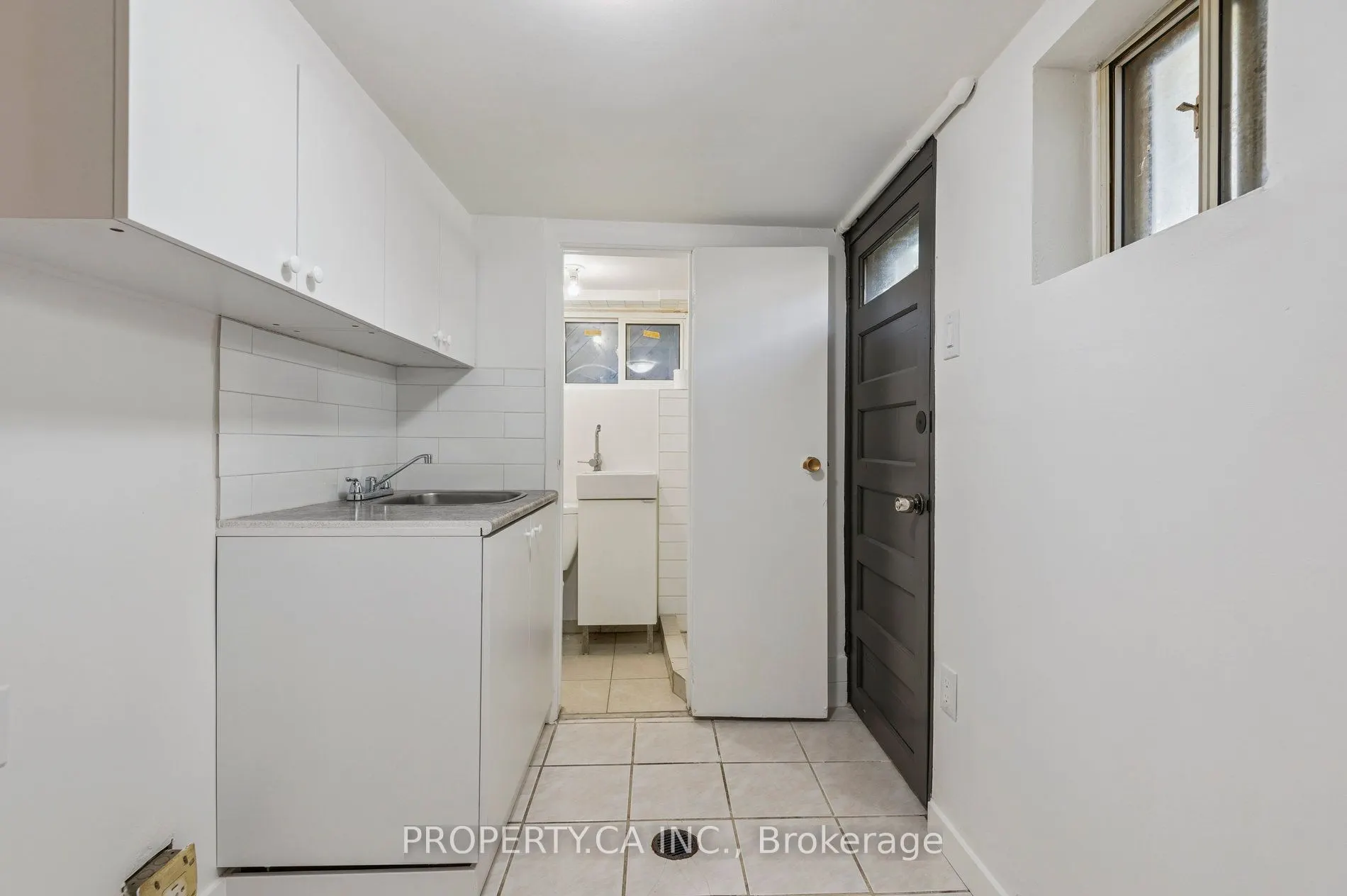 176 Gillard Avenue