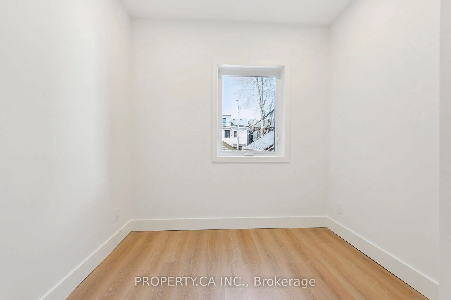 176 Gillard Avenue