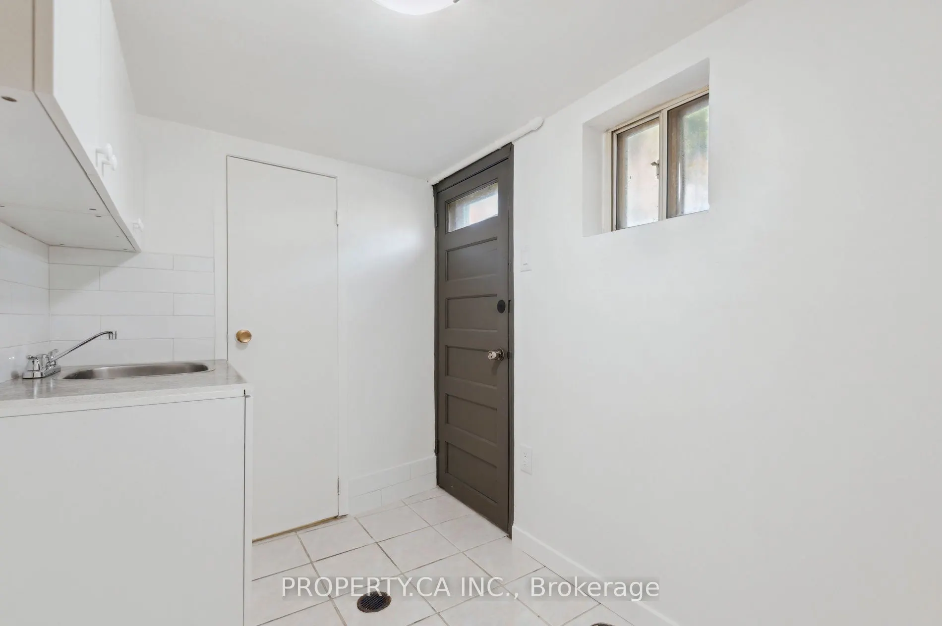 176 Gillard Avenue