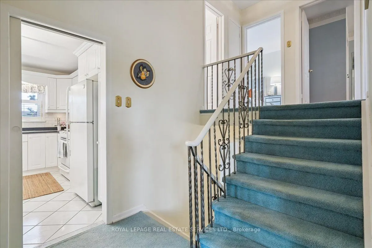 5 Amethyst Road