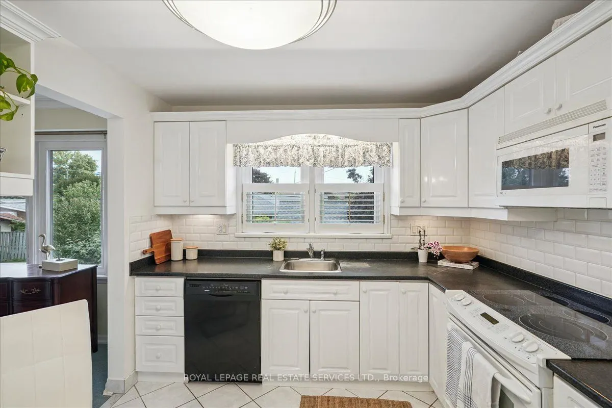 5 Amethyst Road