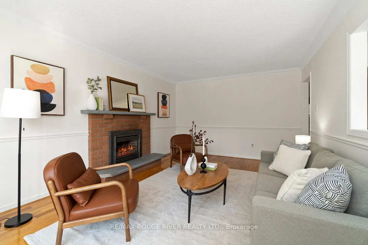 20 Gaslight Crescent