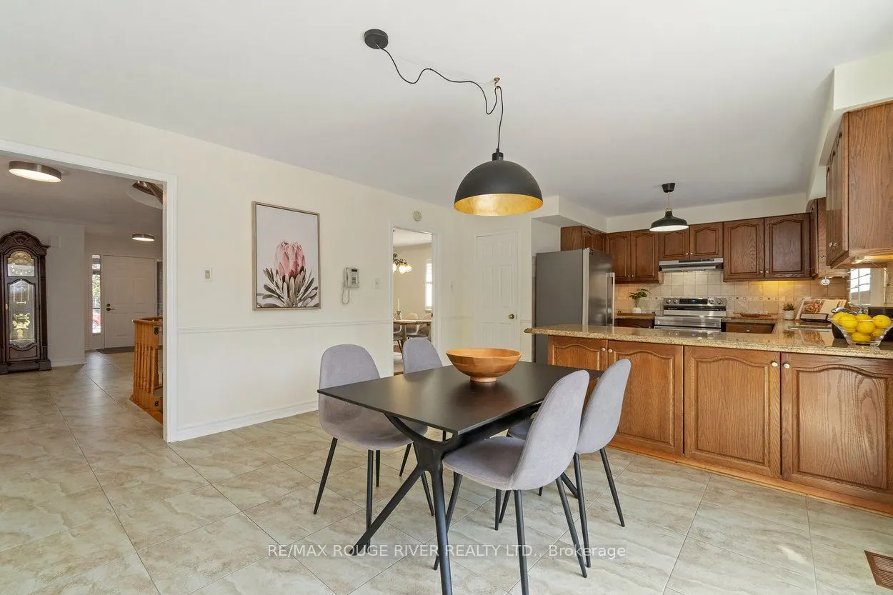 20 Gaslight Crescent