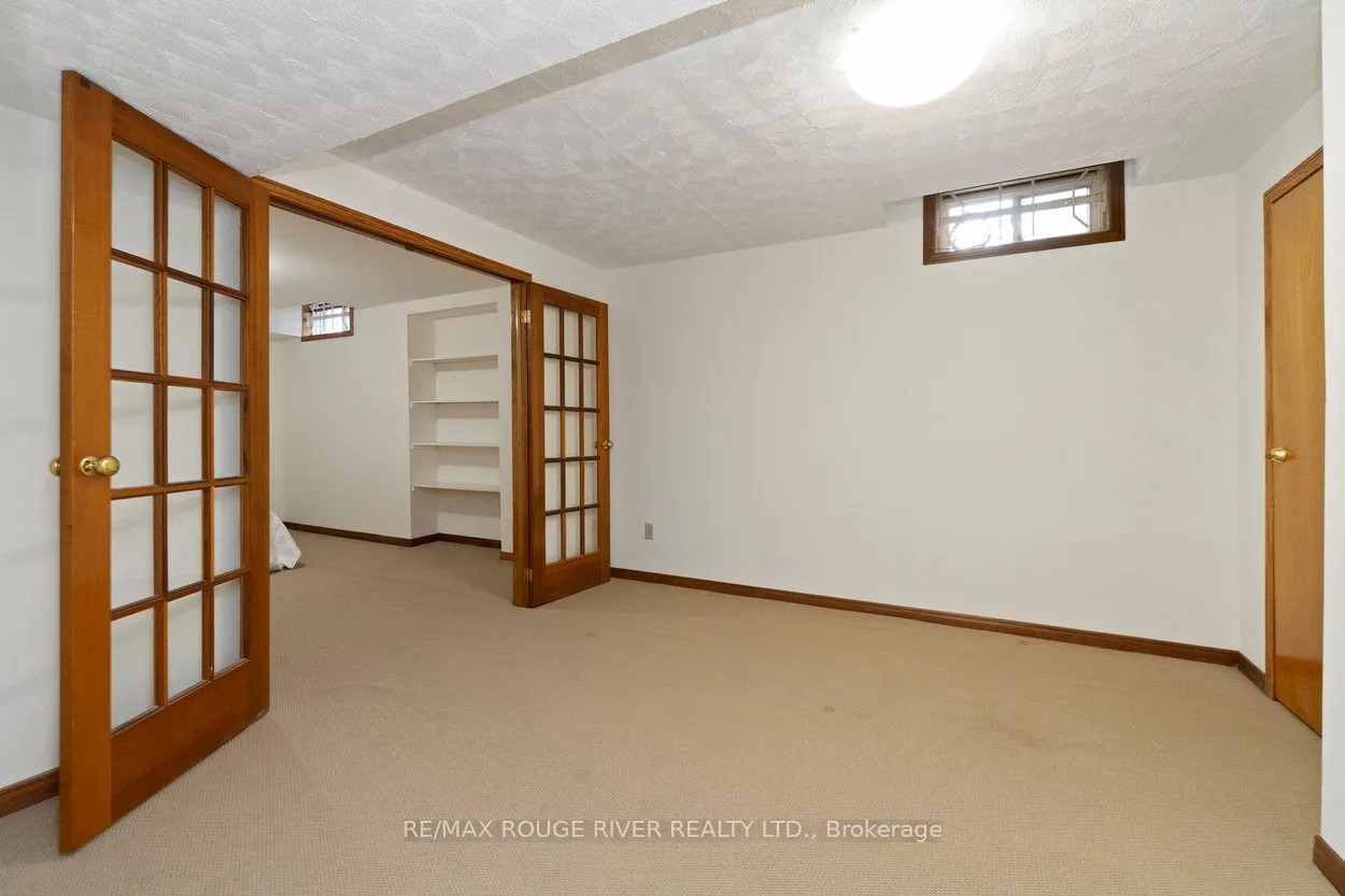 20 Gaslight Crescent