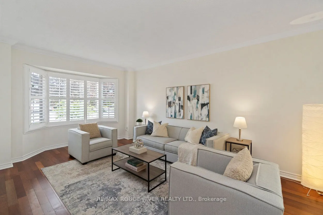 20 Gaslight Crescent