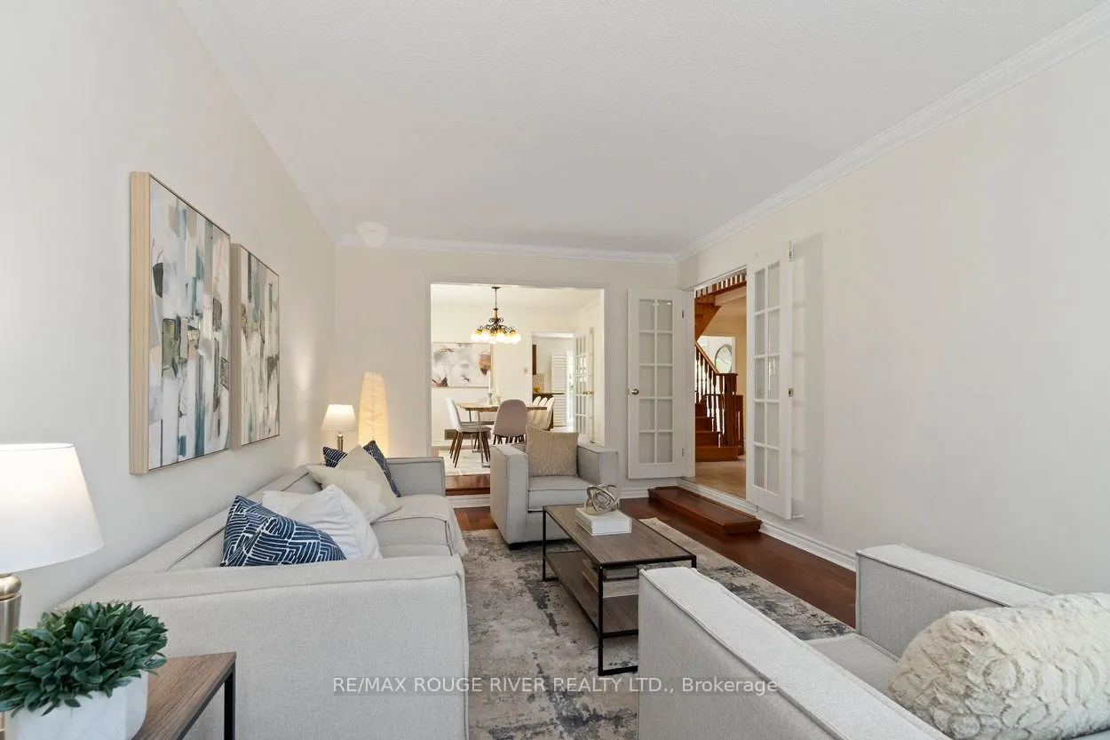 20 Gaslight Crescent