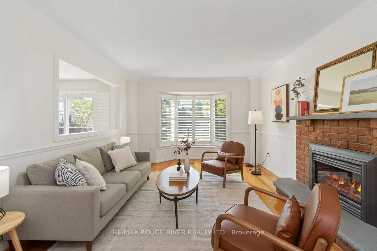 20 Gaslight Crescent