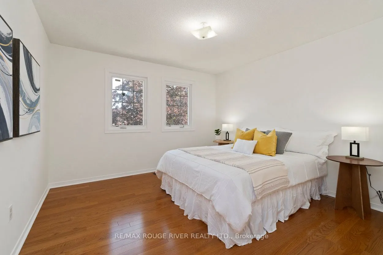 20 Gaslight Crescent