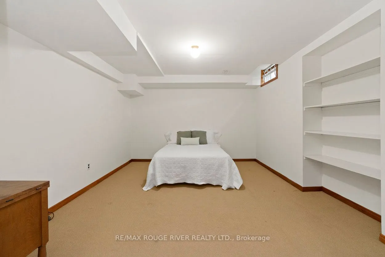 20 Gaslight Crescent