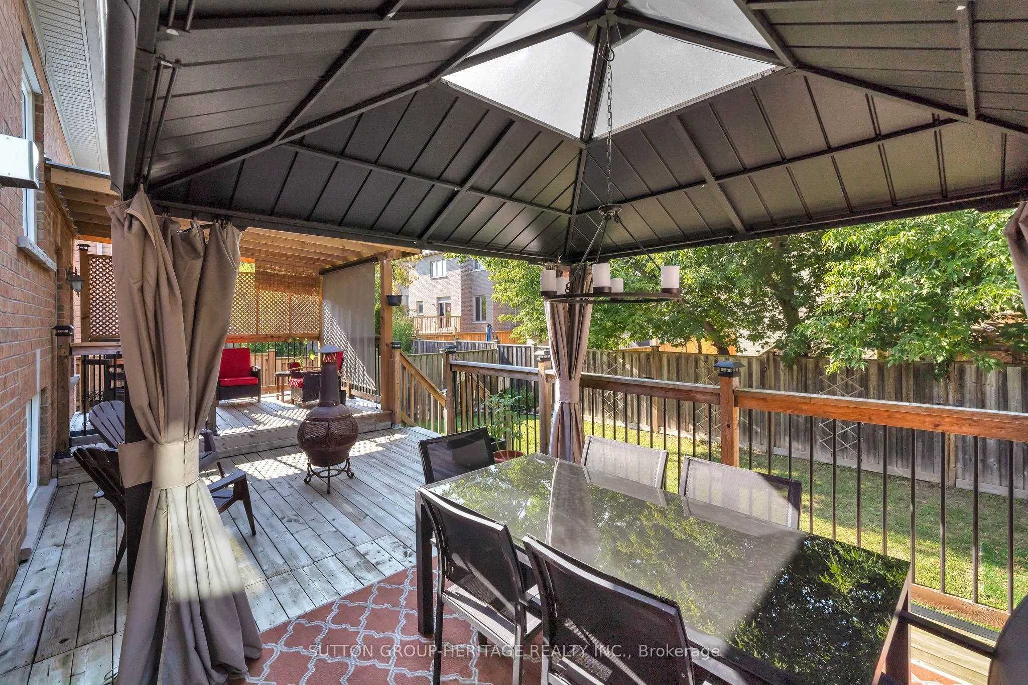 14 Sleepy Hollow Place