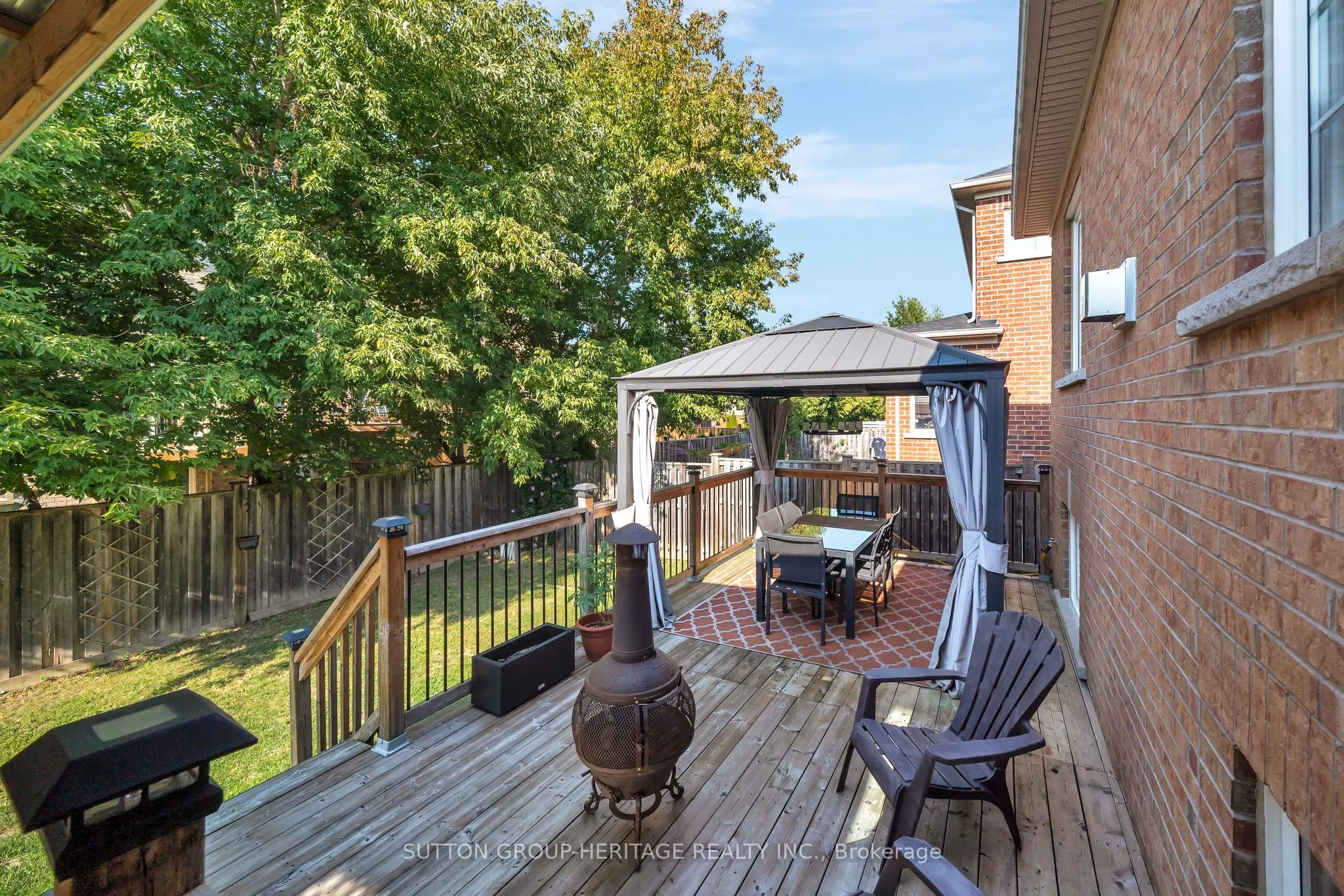 14 Sleepy Hollow Place