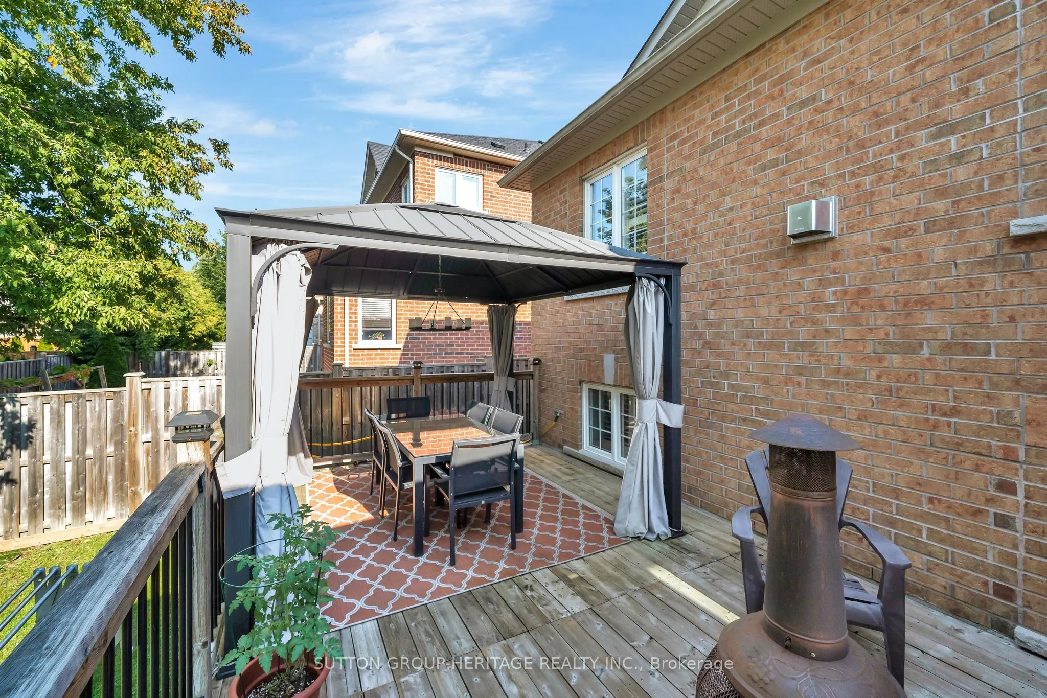 14 Sleepy Hollow Place