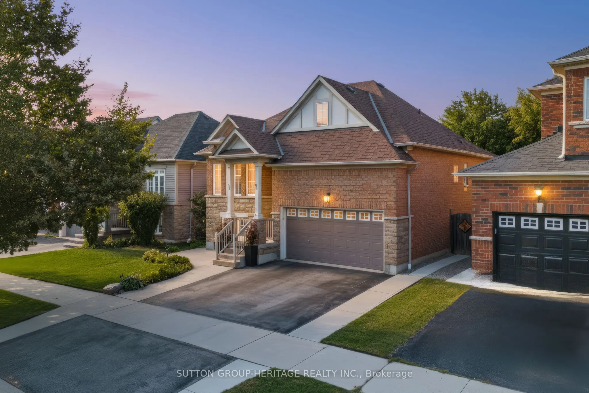 14 Sleepy Hollow Place