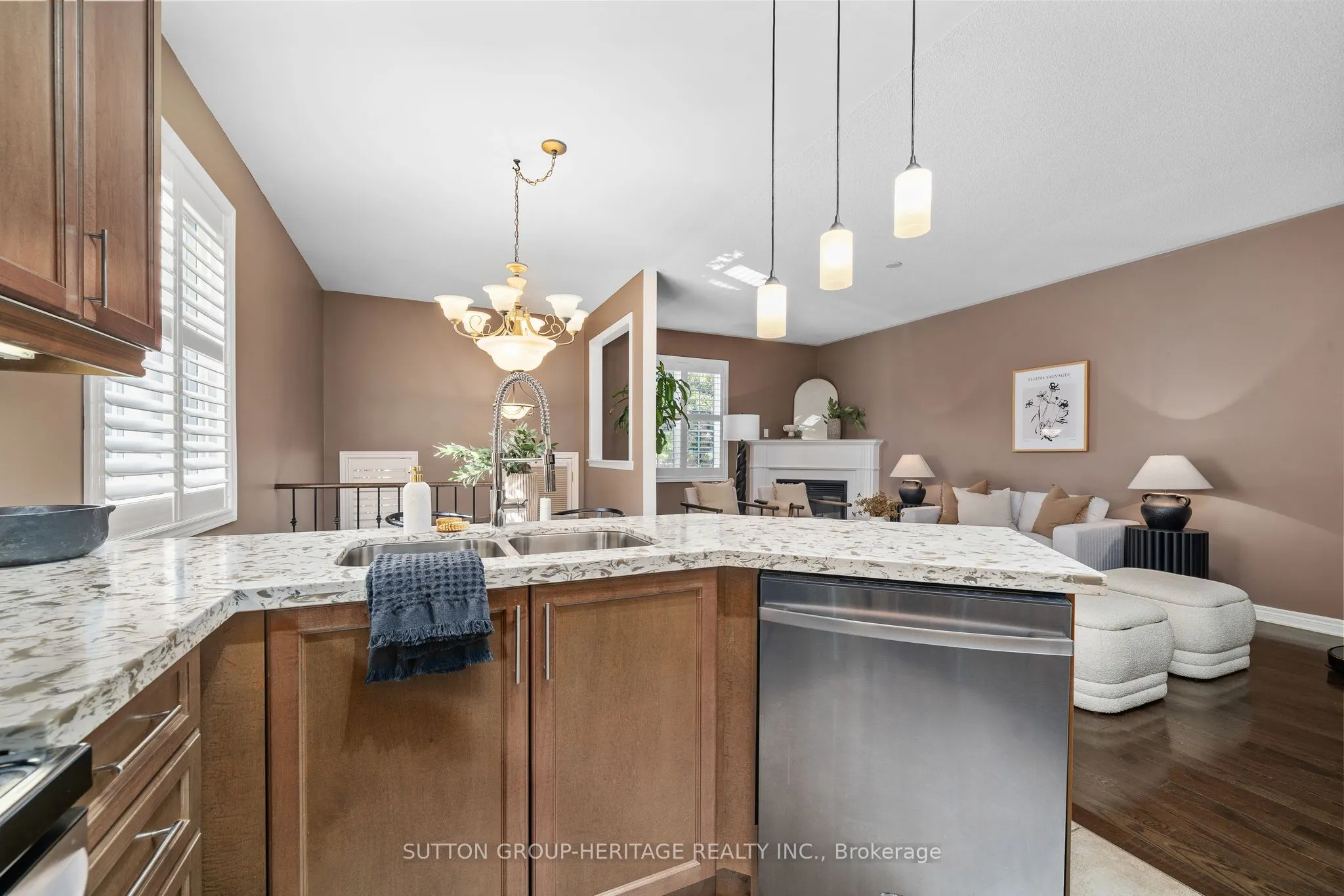14 Sleepy Hollow Place