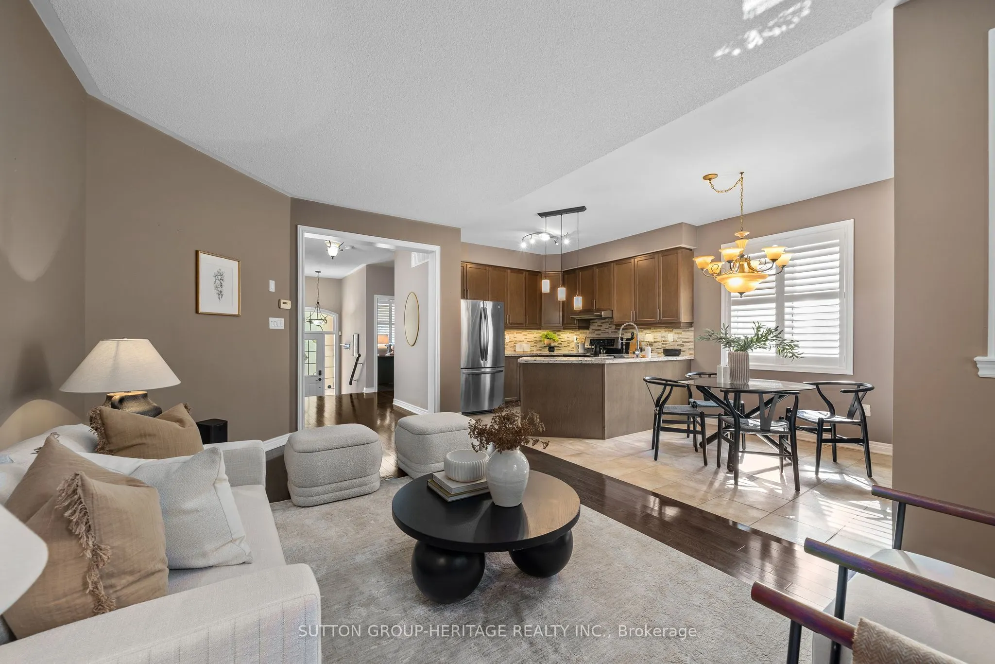 14 Sleepy Hollow Place