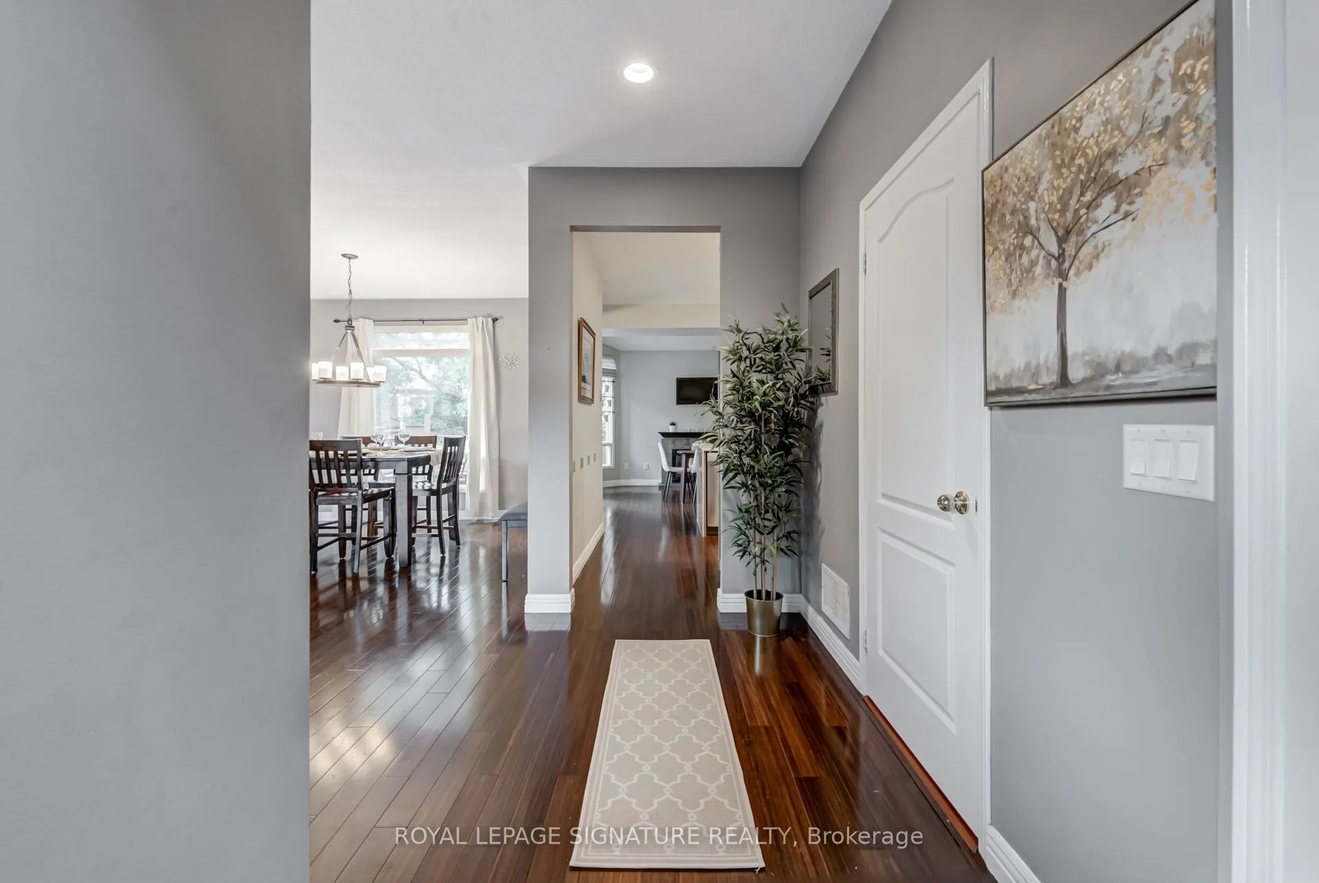 112 Secord Street