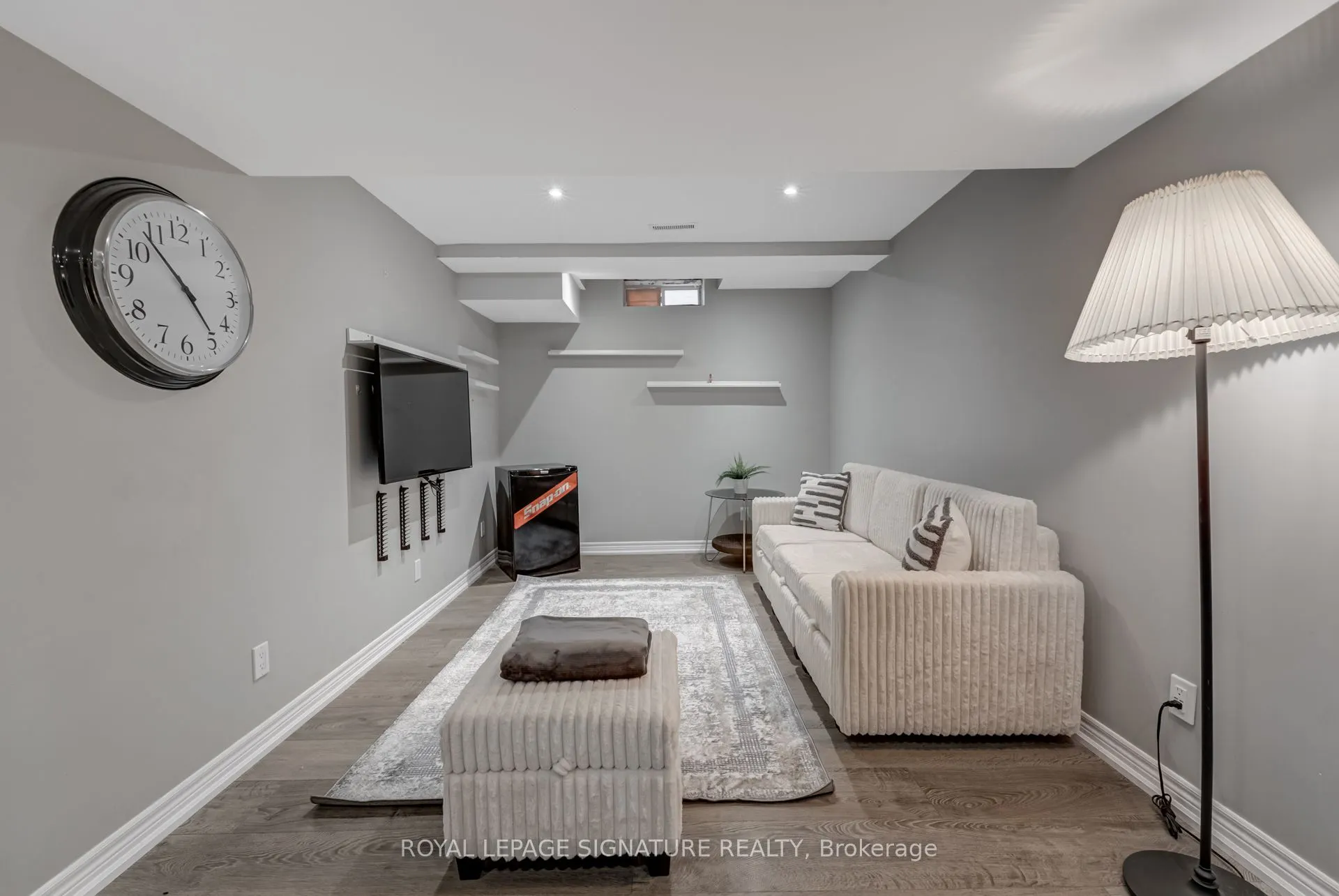 112 Secord Street