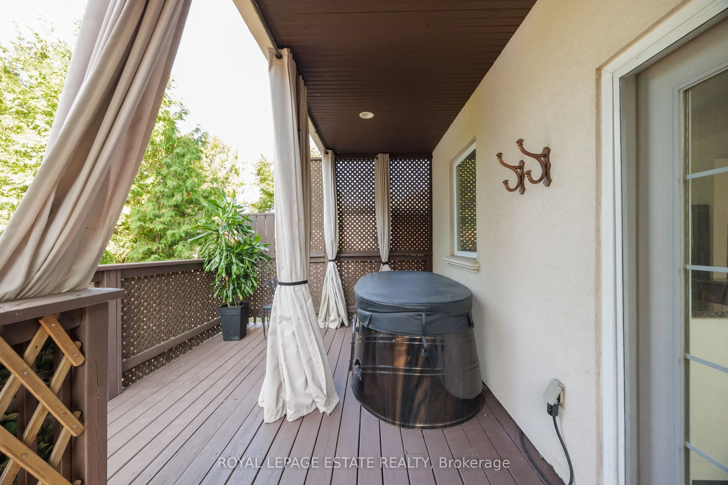 32 Manderley Drive