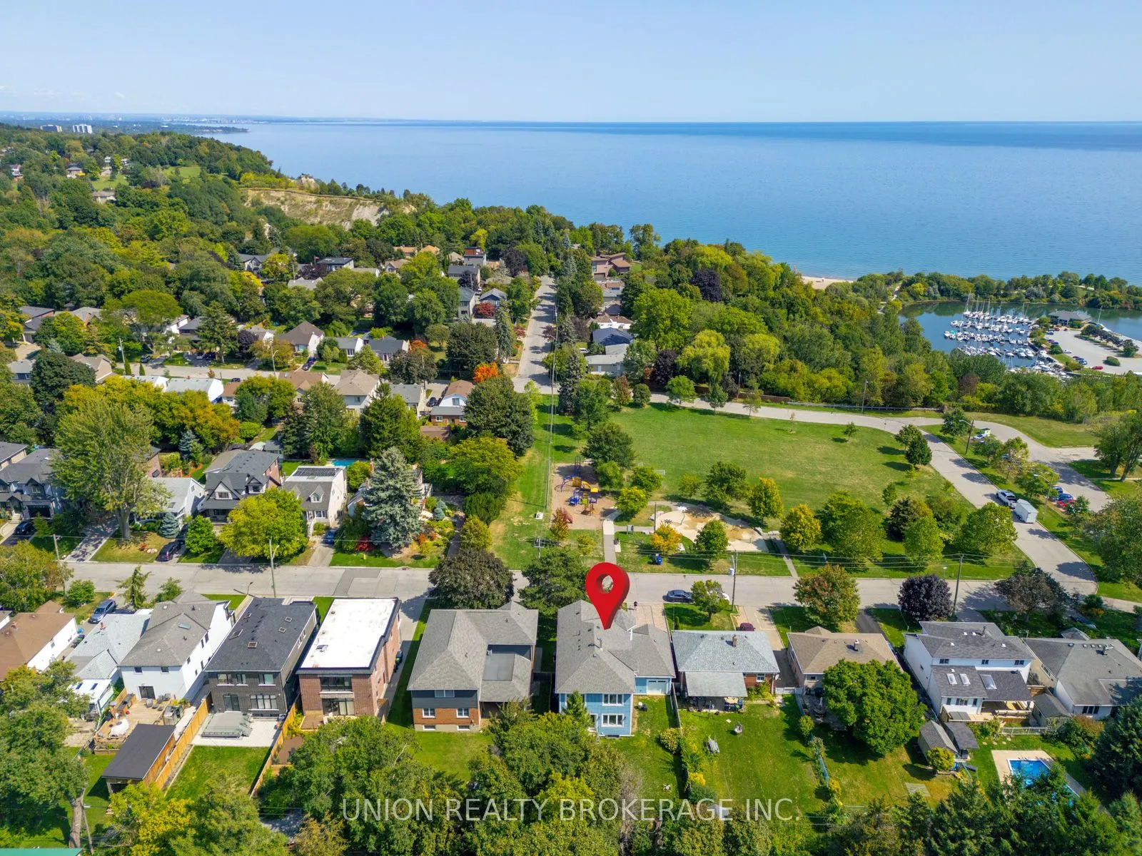 12 Gradwell Drive