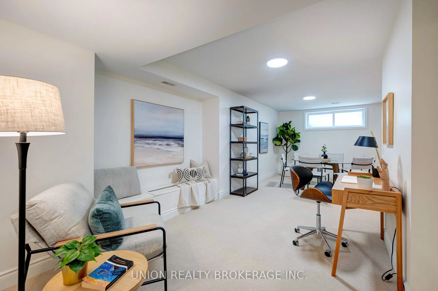 12 Gradwell Drive
