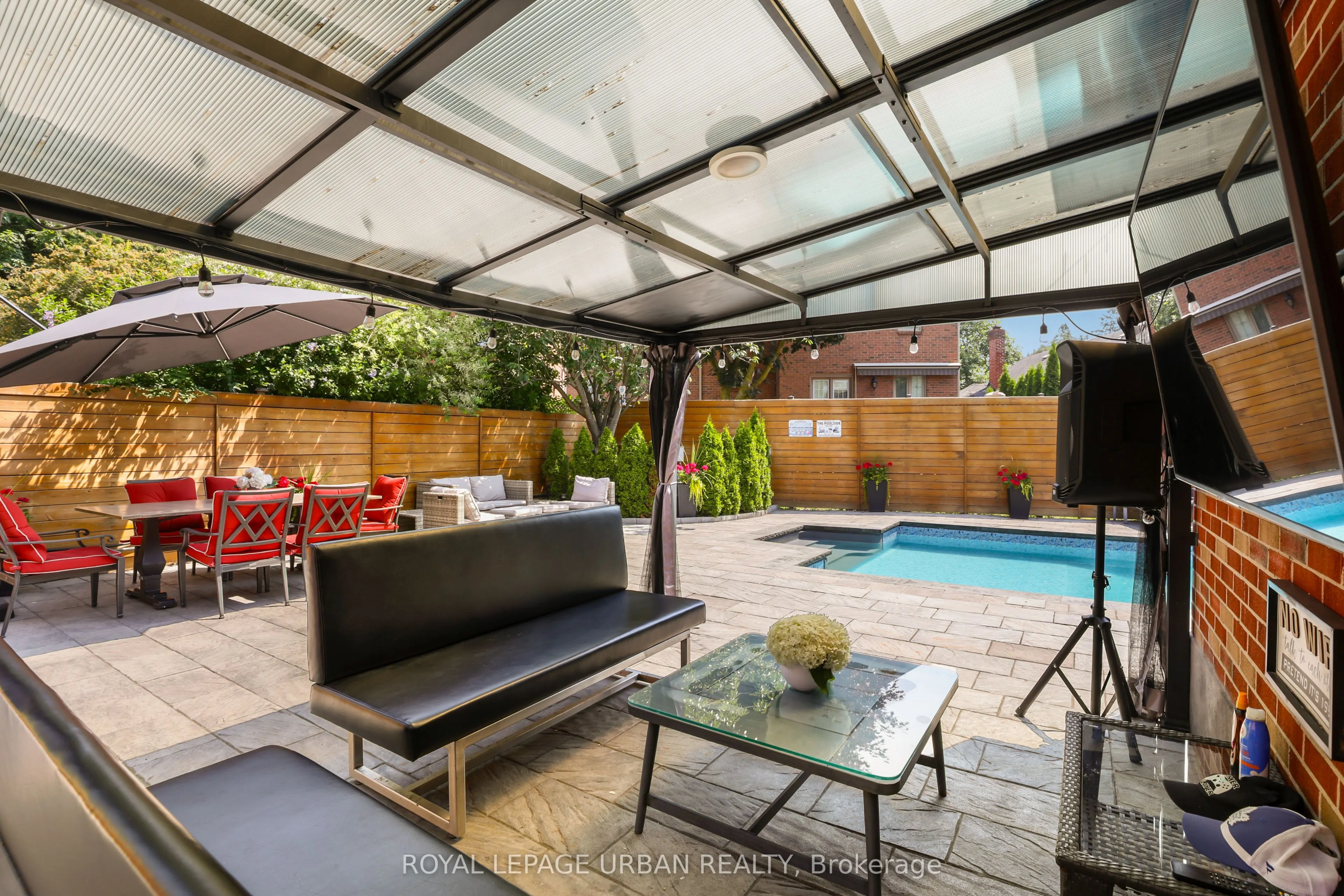 147 Parkview Hill Crescent