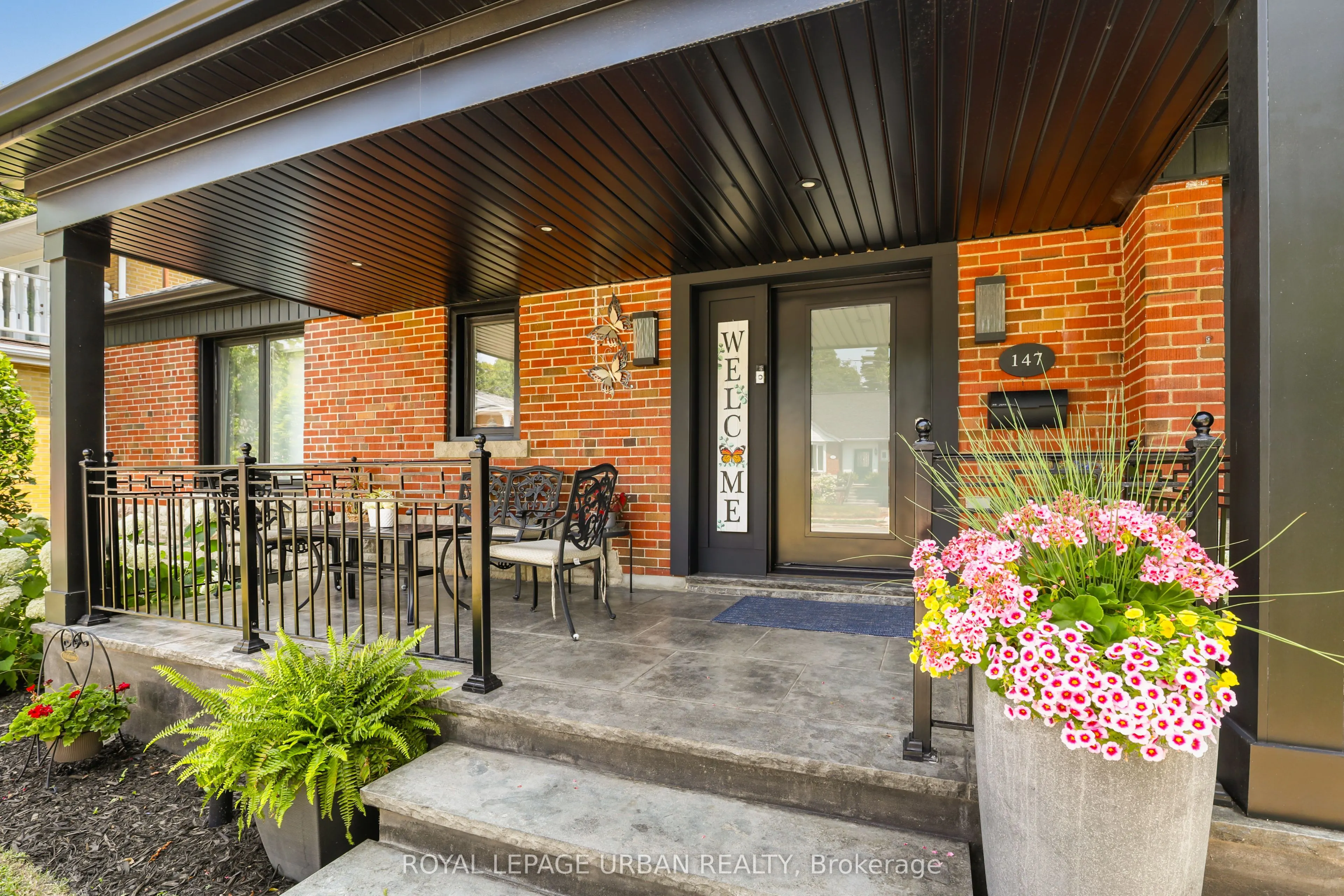 147 Parkview Hill Crescent