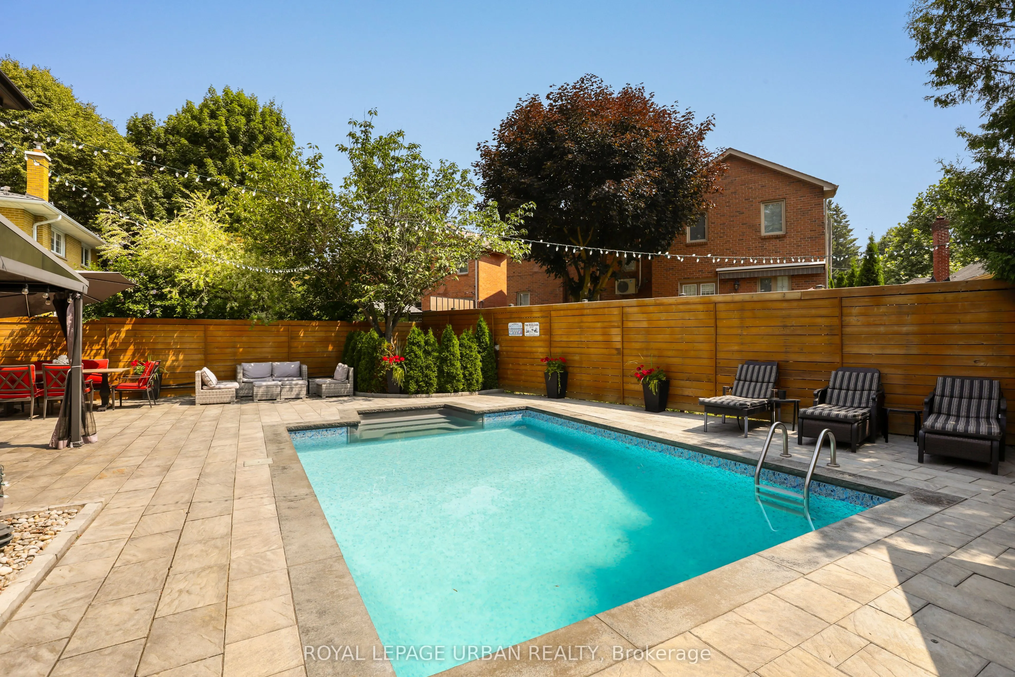 147 Parkview Hill Crescent