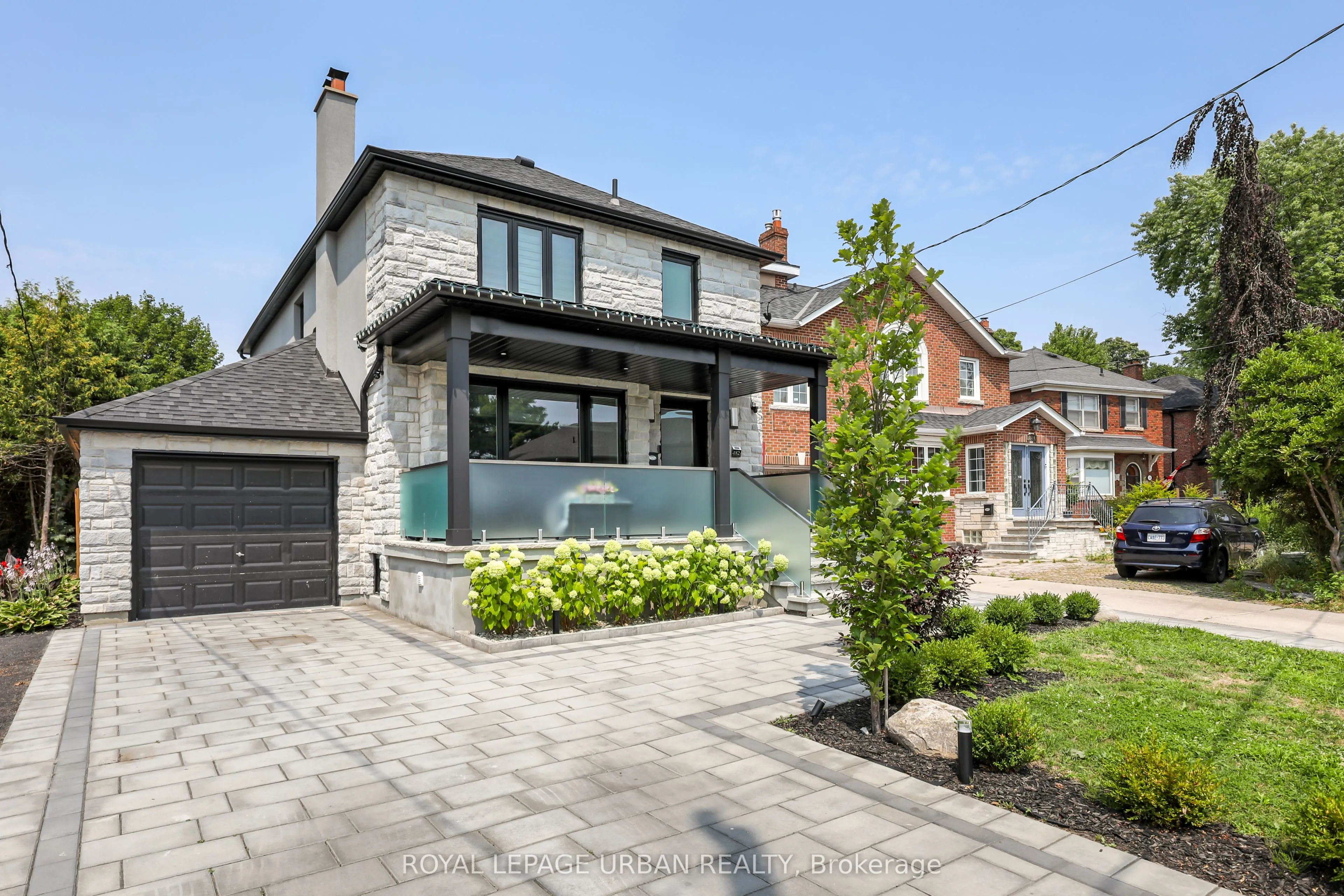 182 Parkview Hill Crescent