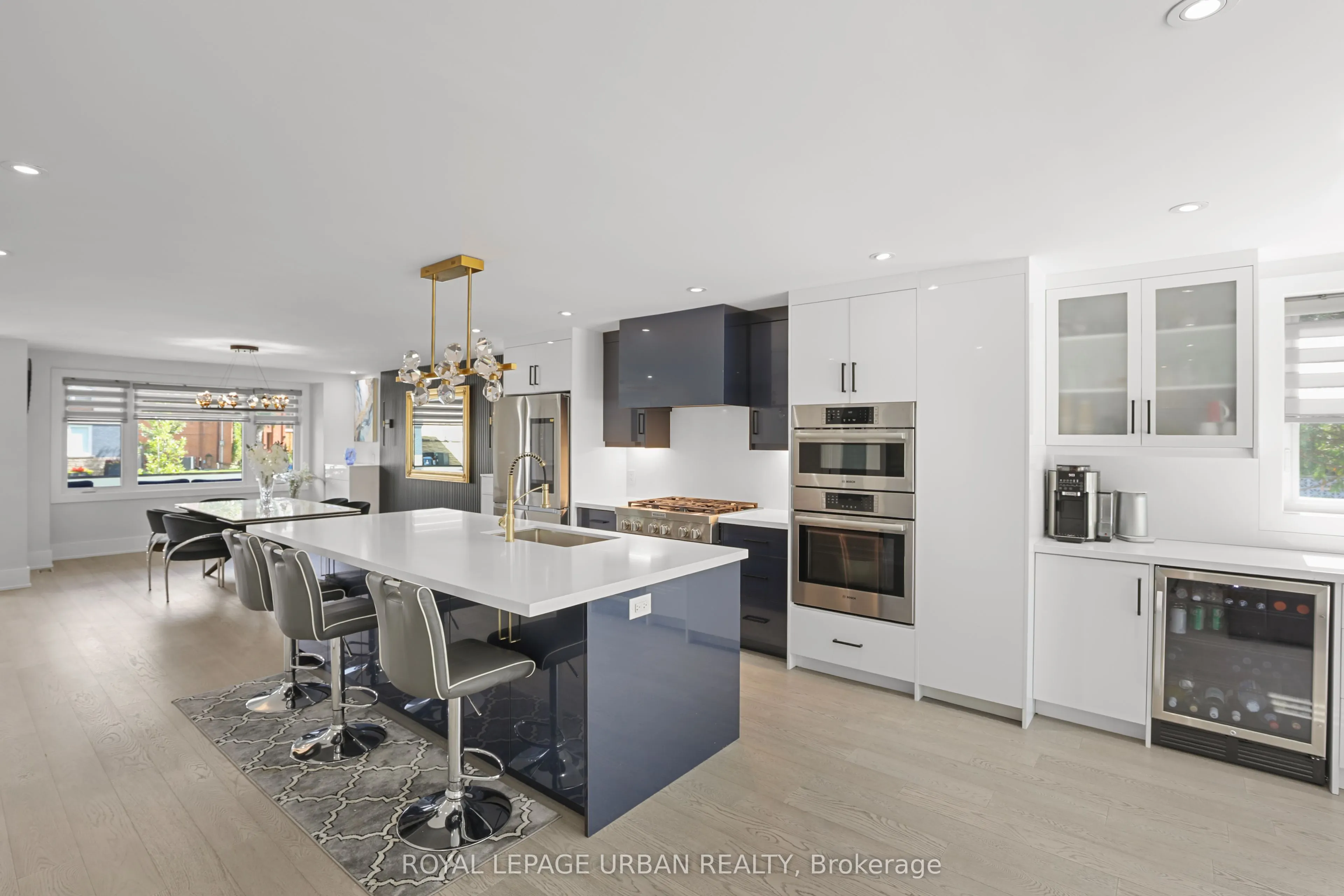 182 Parkview Hill Crescent