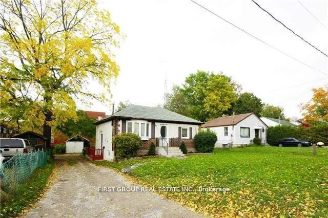 18 Windsor Drive
