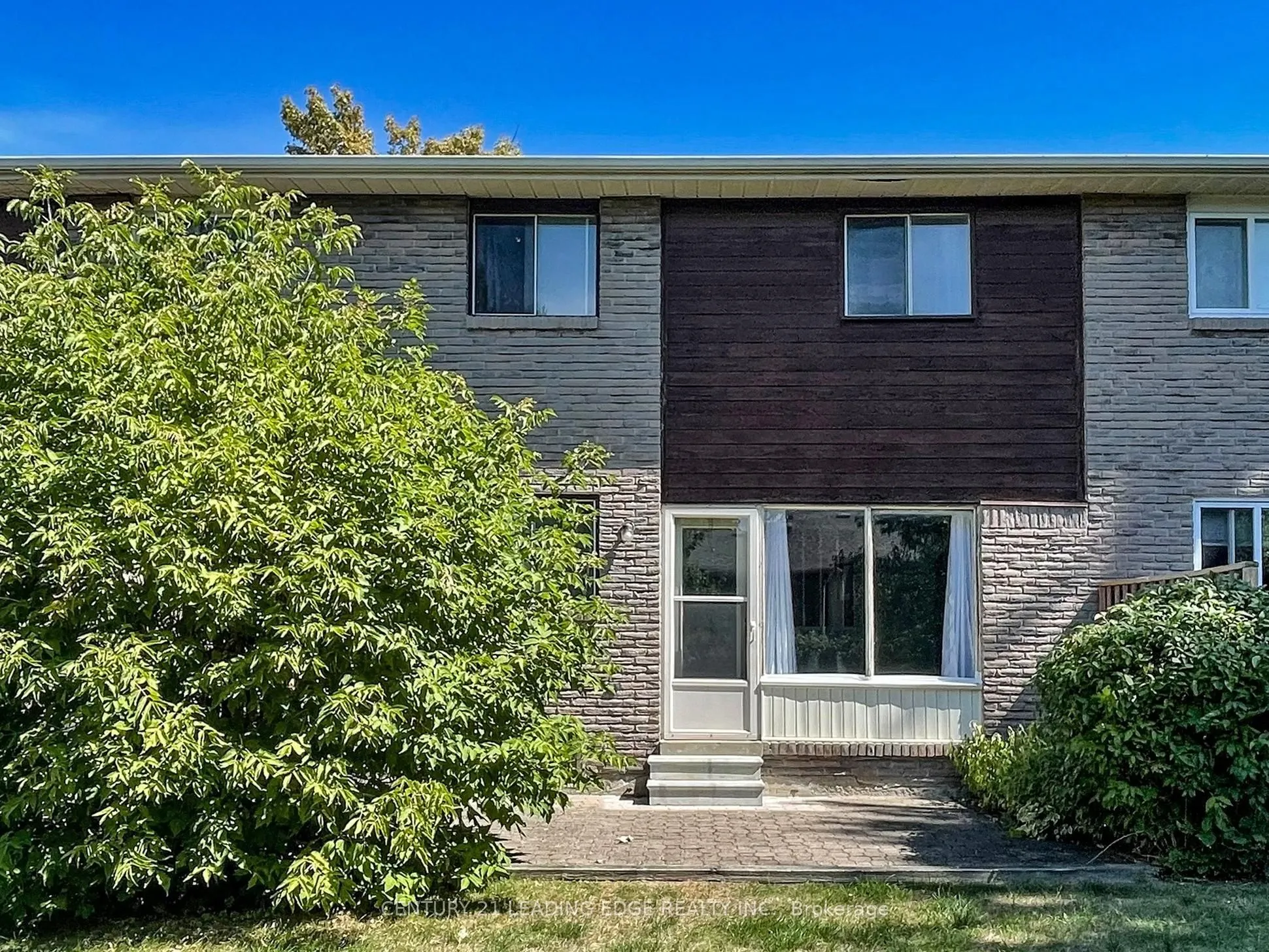 341 Military Trail