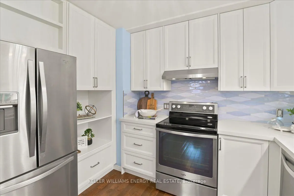25 Concession Street E