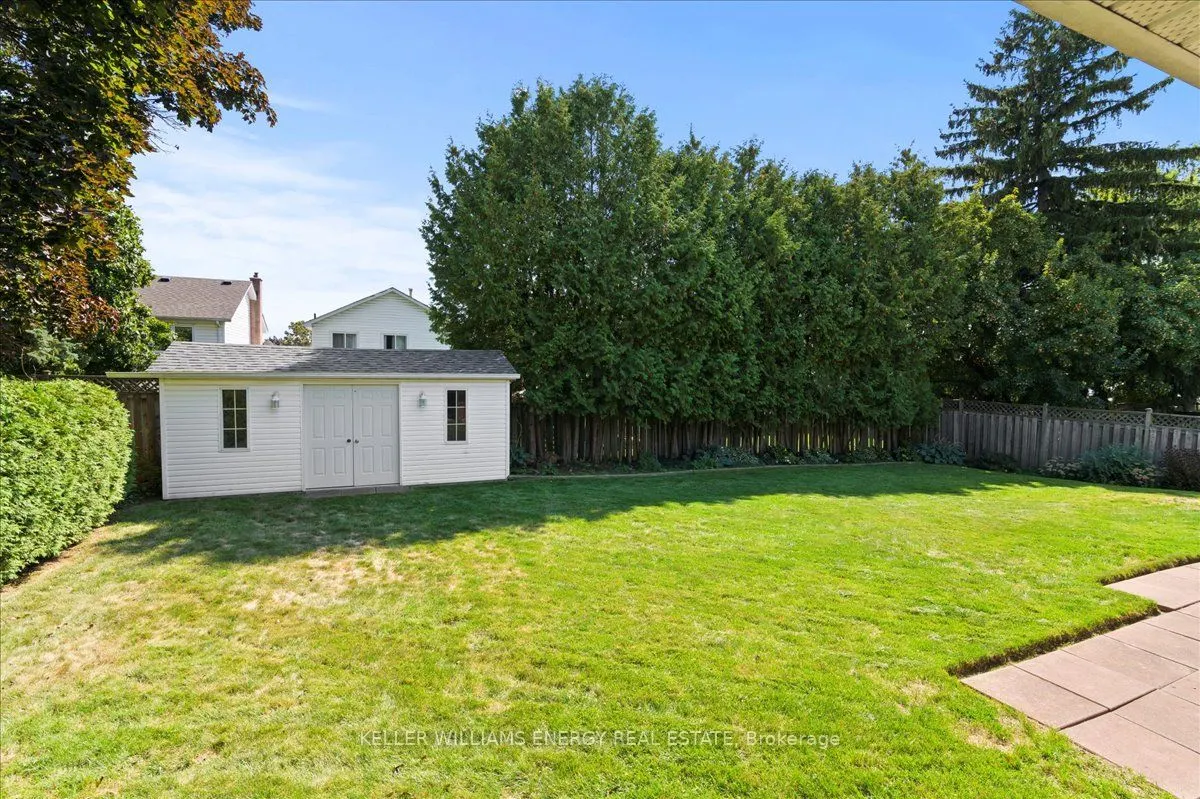 25 Concession Street E