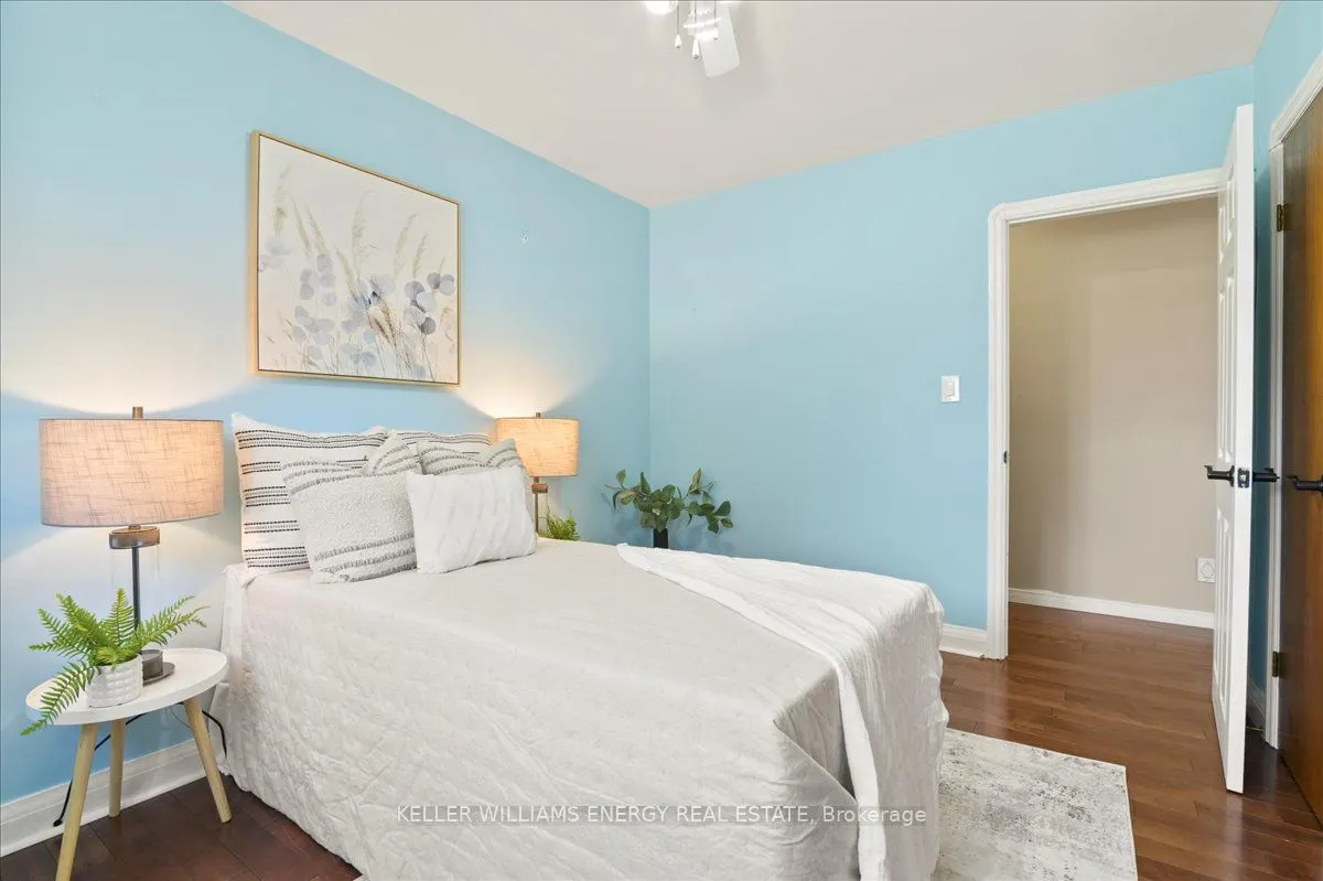 25 Concession Street E