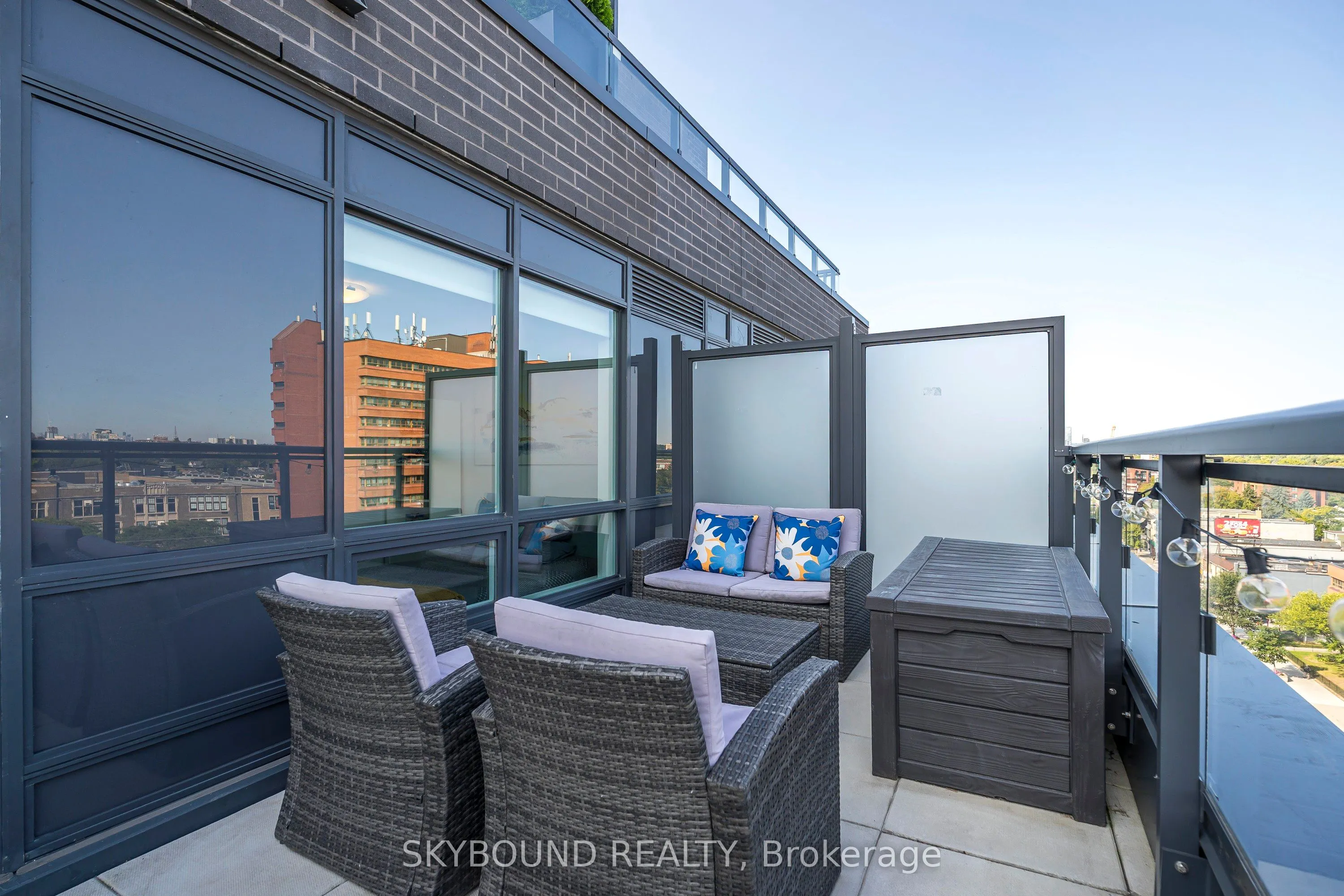 630 Greenwood Avenue, ## 805