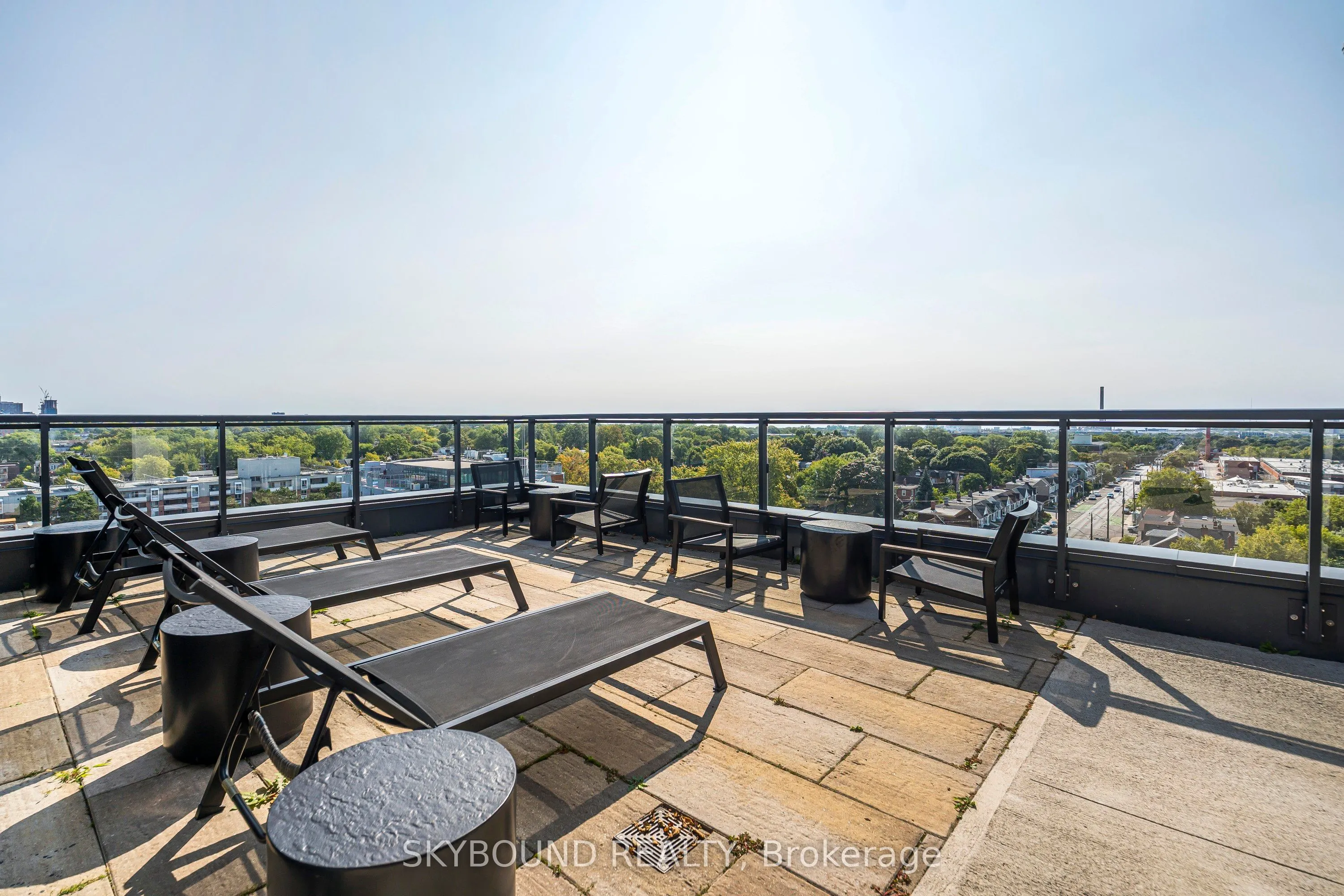 630 Greenwood Avenue, ## 805