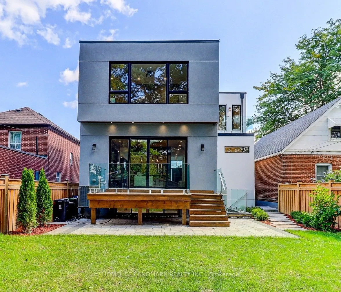 38 Norlong Boulevard