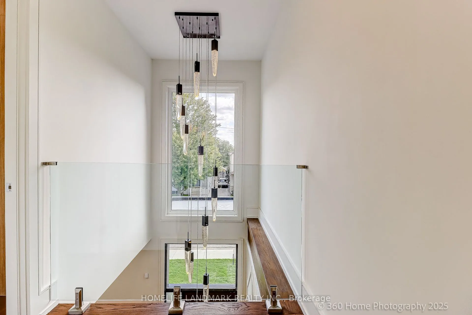 38 Norlong Boulevard