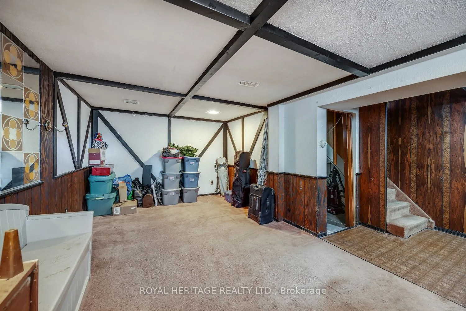 832 Gentry Crescent