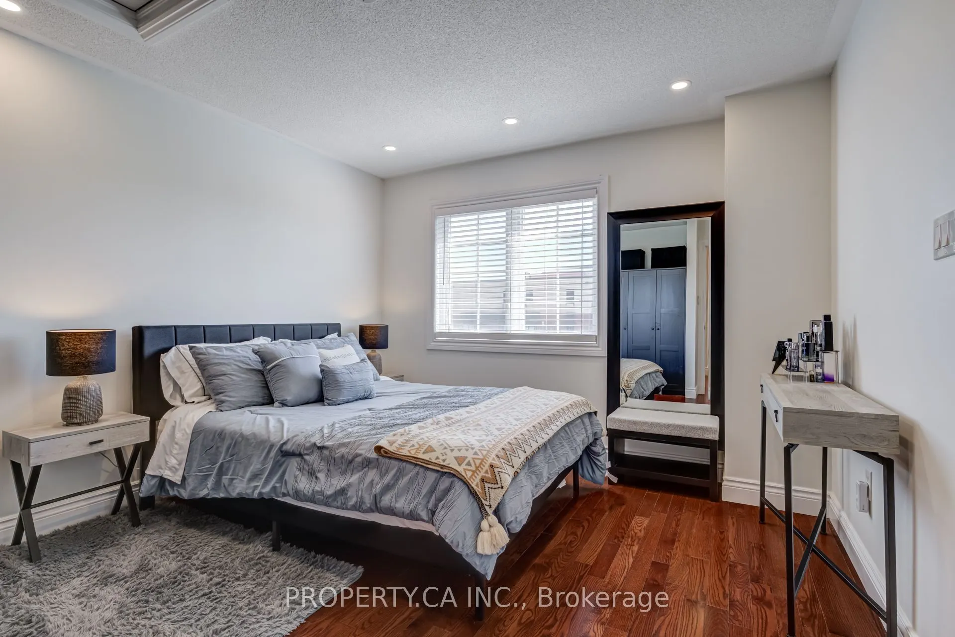 58 Wicker Park Way