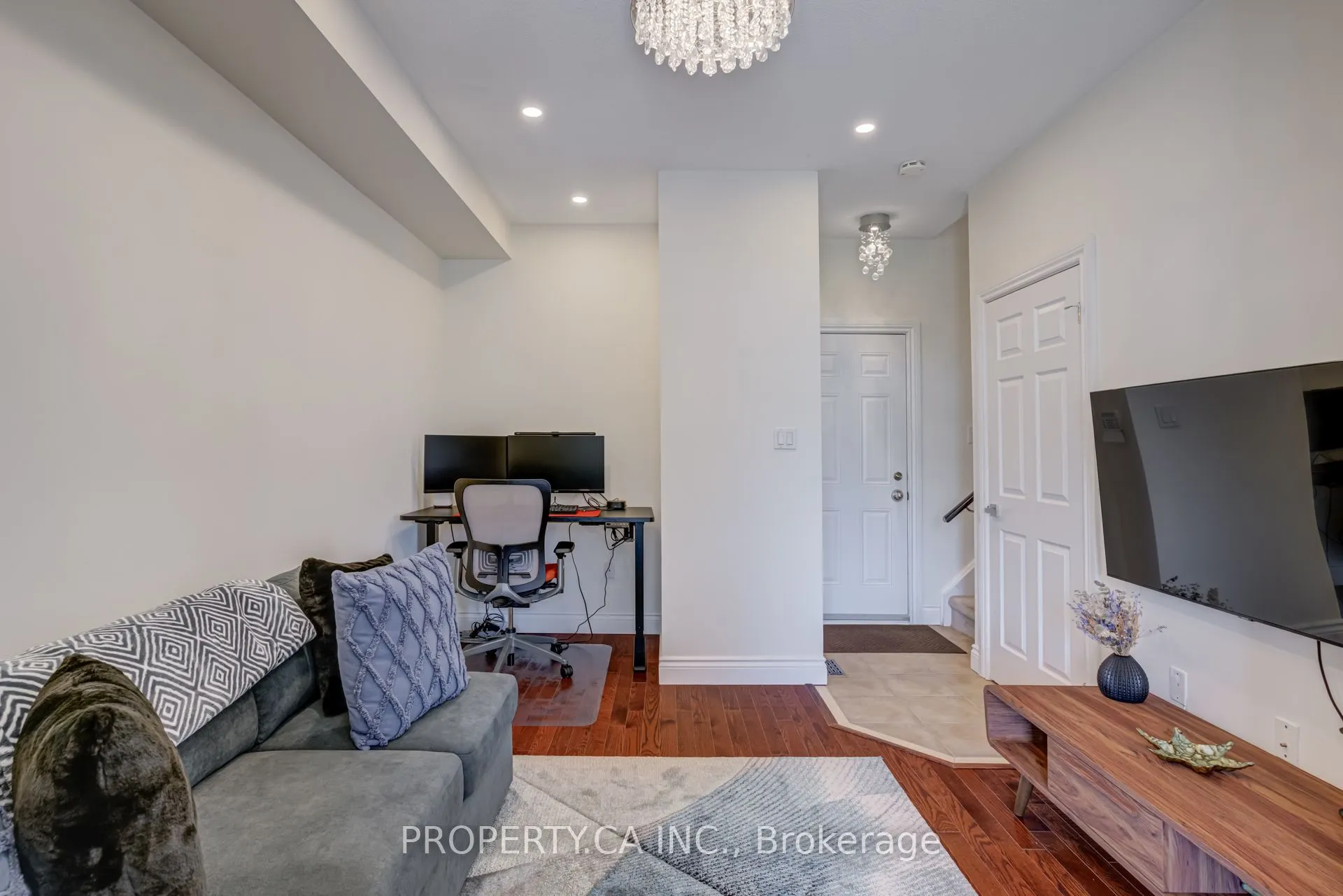 58 Wicker Park Way