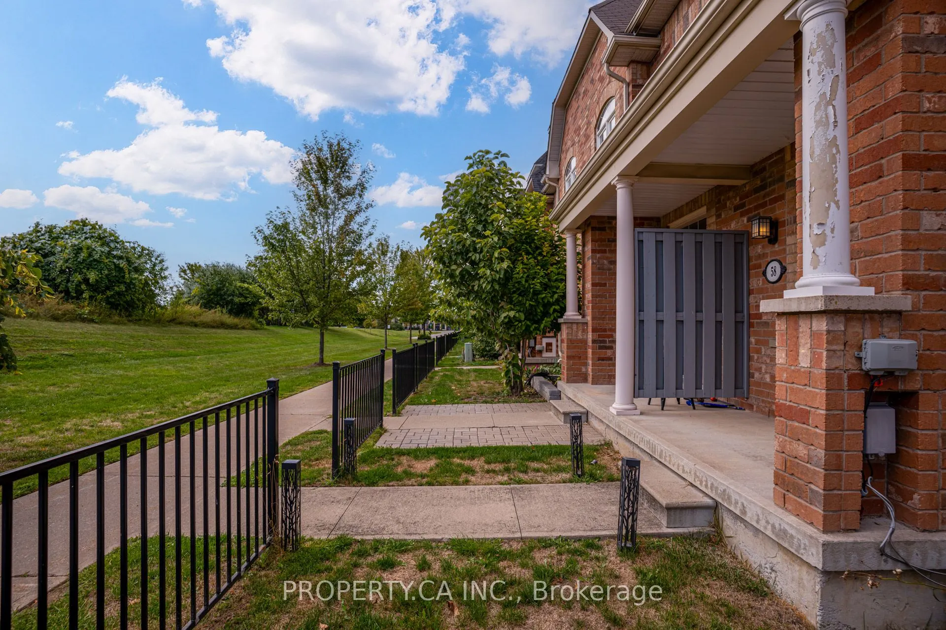 58 Wicker Park Way