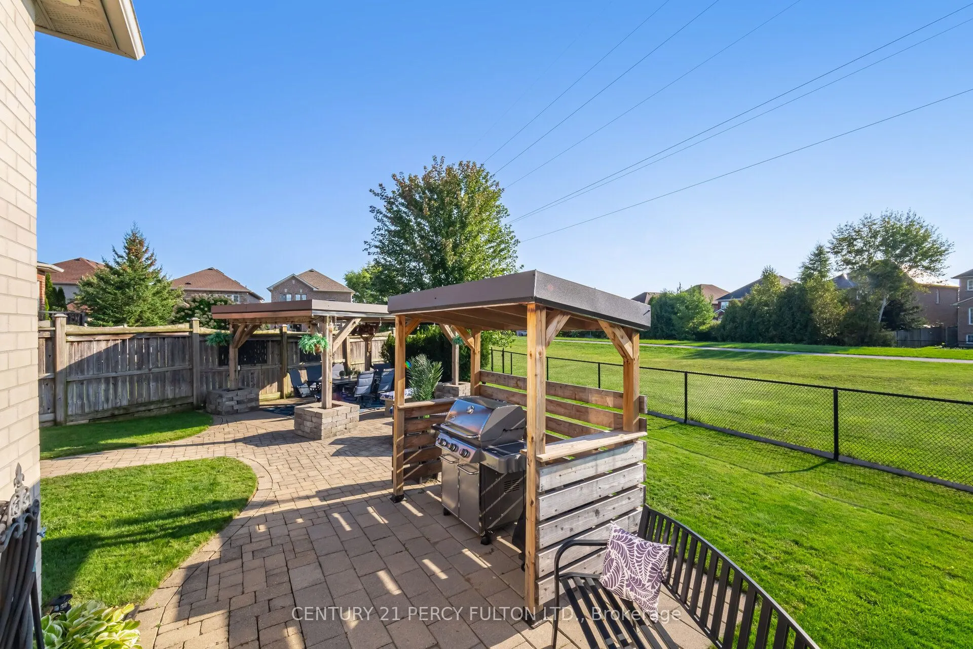 50 Cottage Crescent