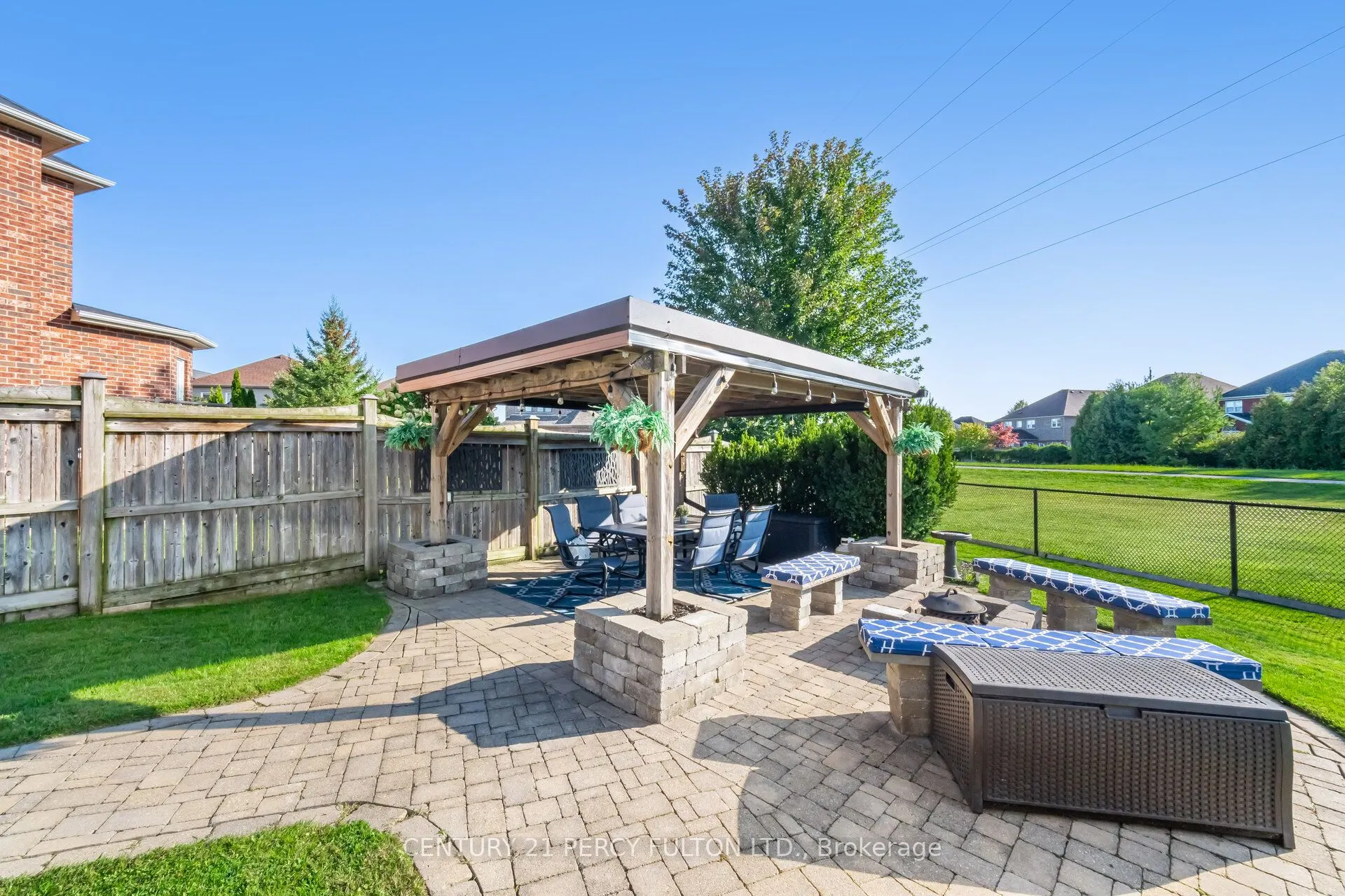 50 Cottage Crescent