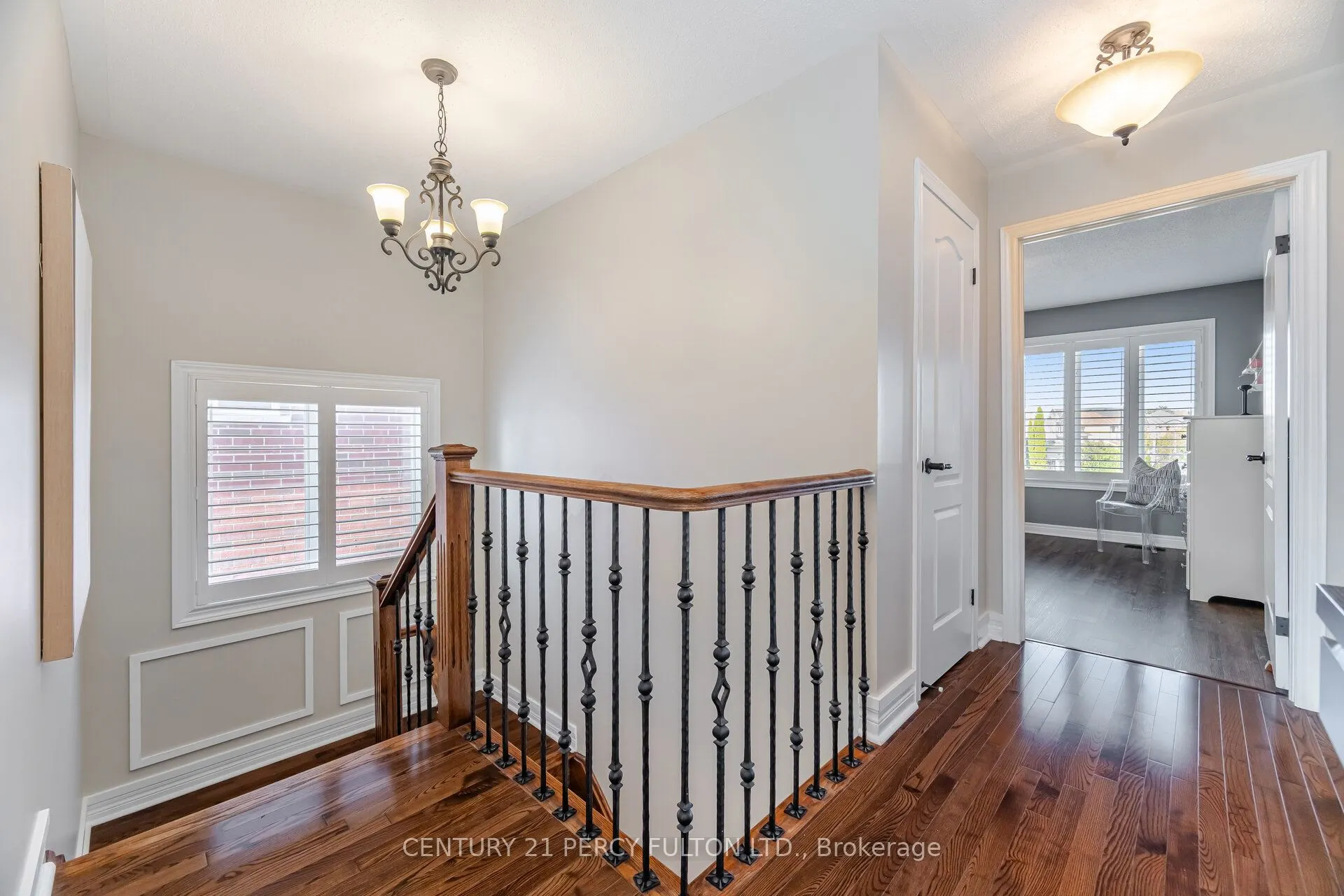 50 Cottage Crescent